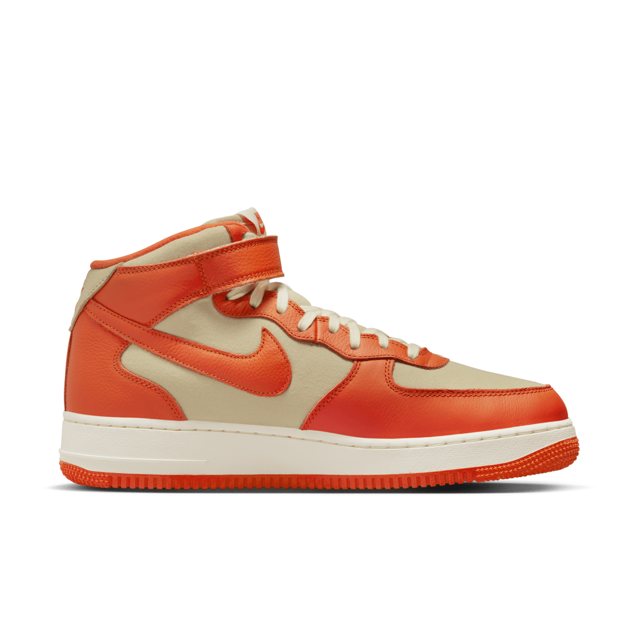 Fecha de lanzamiento del Air Force 1 Mid '07 "Team Gold and Safety Orange" (FB2036-700)