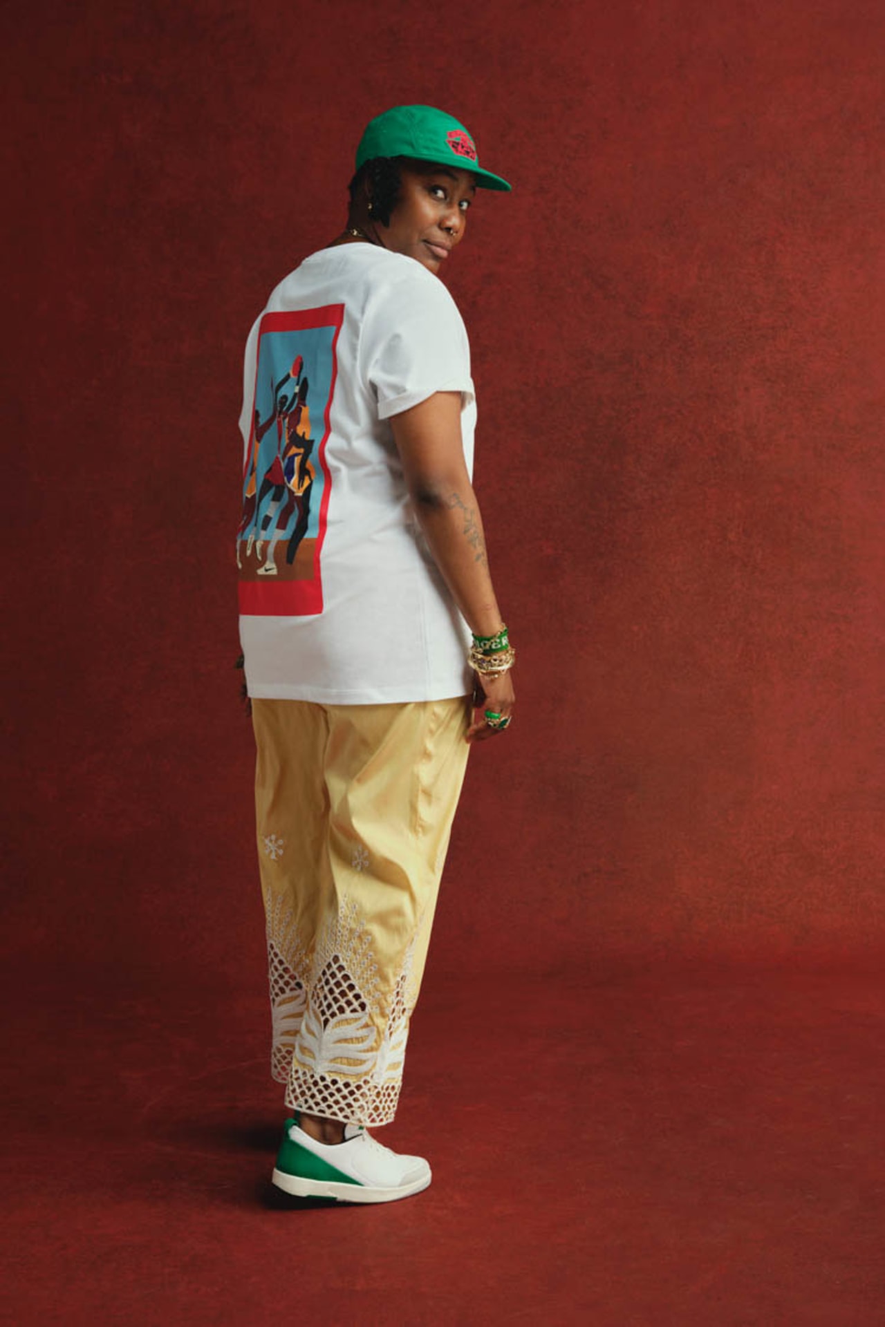 วันเปิดตัว Jordan x Nina Chanel Abney Apparel Collection