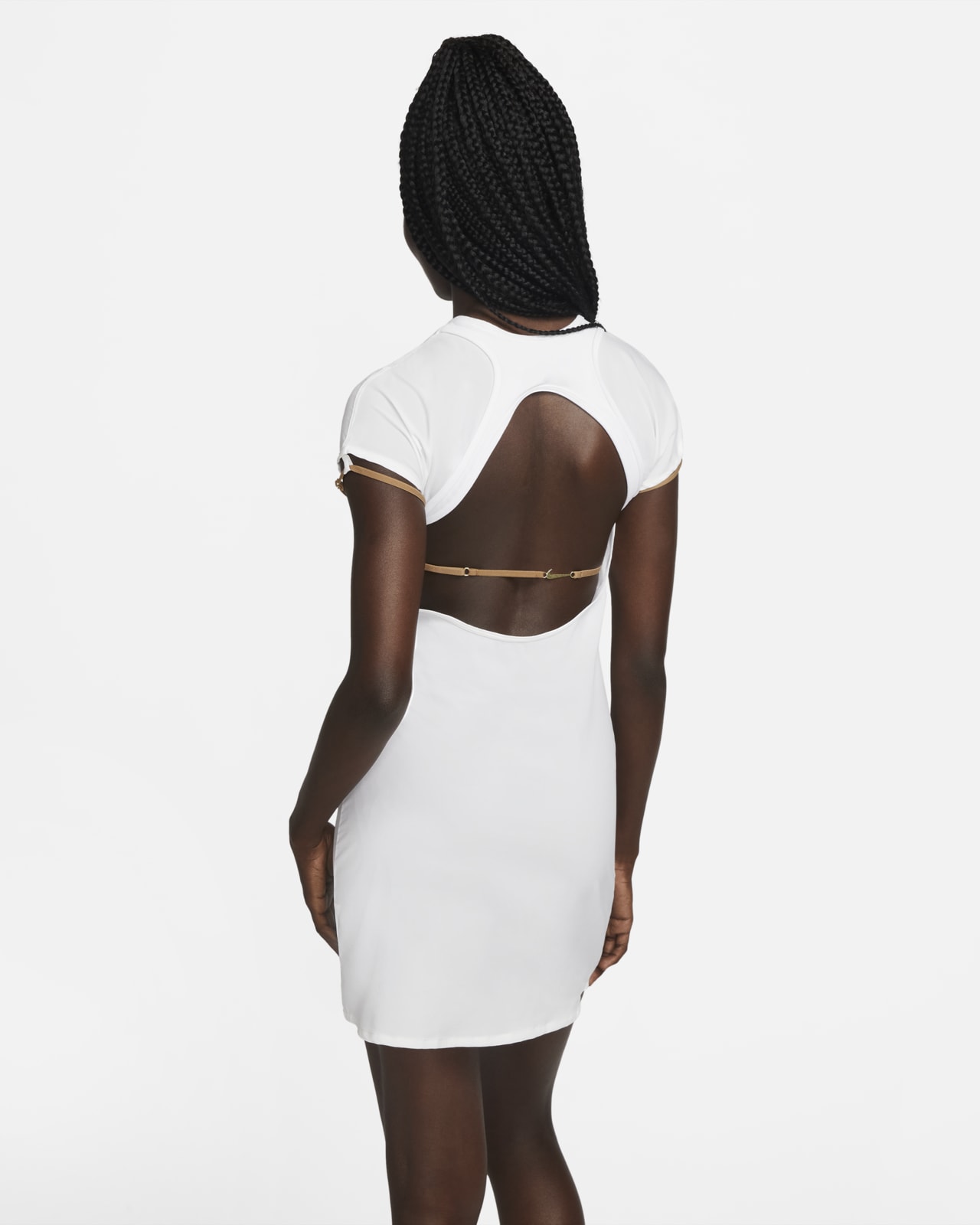 Fecha de lanzamiento de los vestidos y faldas Nike x Jacquemus
