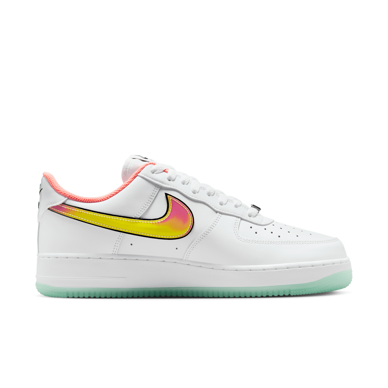 Air Force 1 '07 'NY vs. NY' White and Crimson Pulse (IH4962-100)