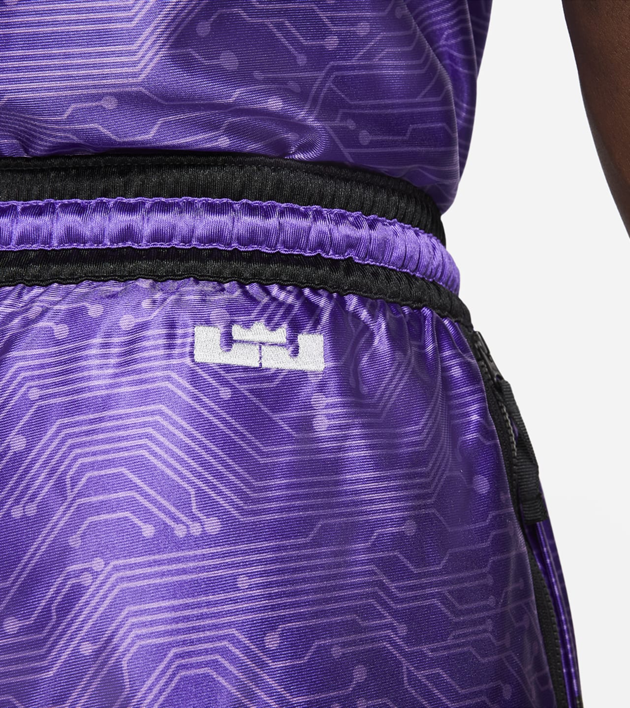 【NIKE公式】LeBron x Space Players: A New Legacy Apparel Collection