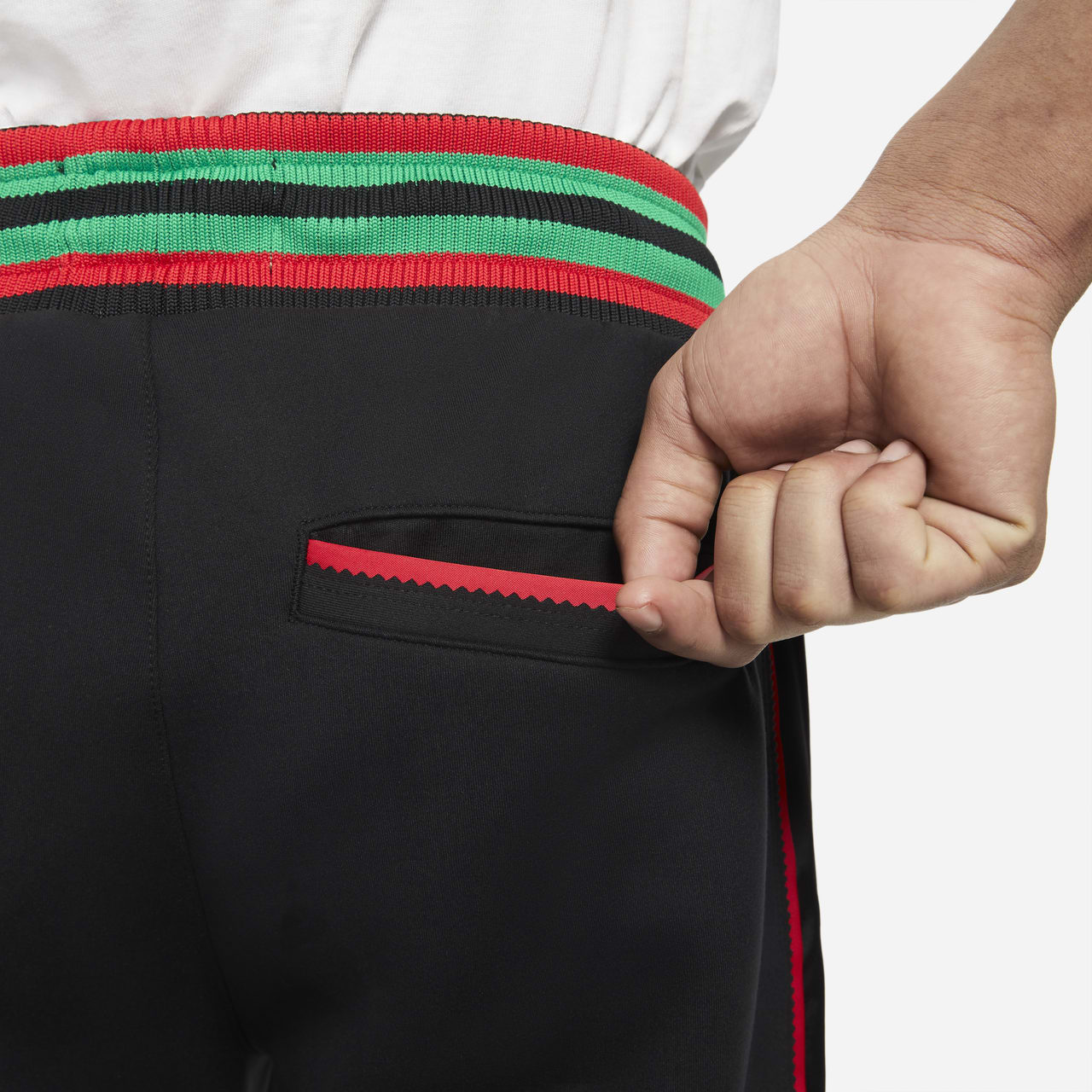 Collezione di abbigliamento Jordan x FACETAMS - Data del lancio