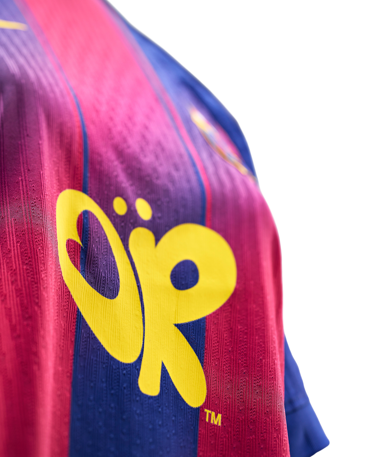 Lanceringsdato for Limited Edition FC Barcelona x Olivia Rodrigo 25/26-tøjkollektionen