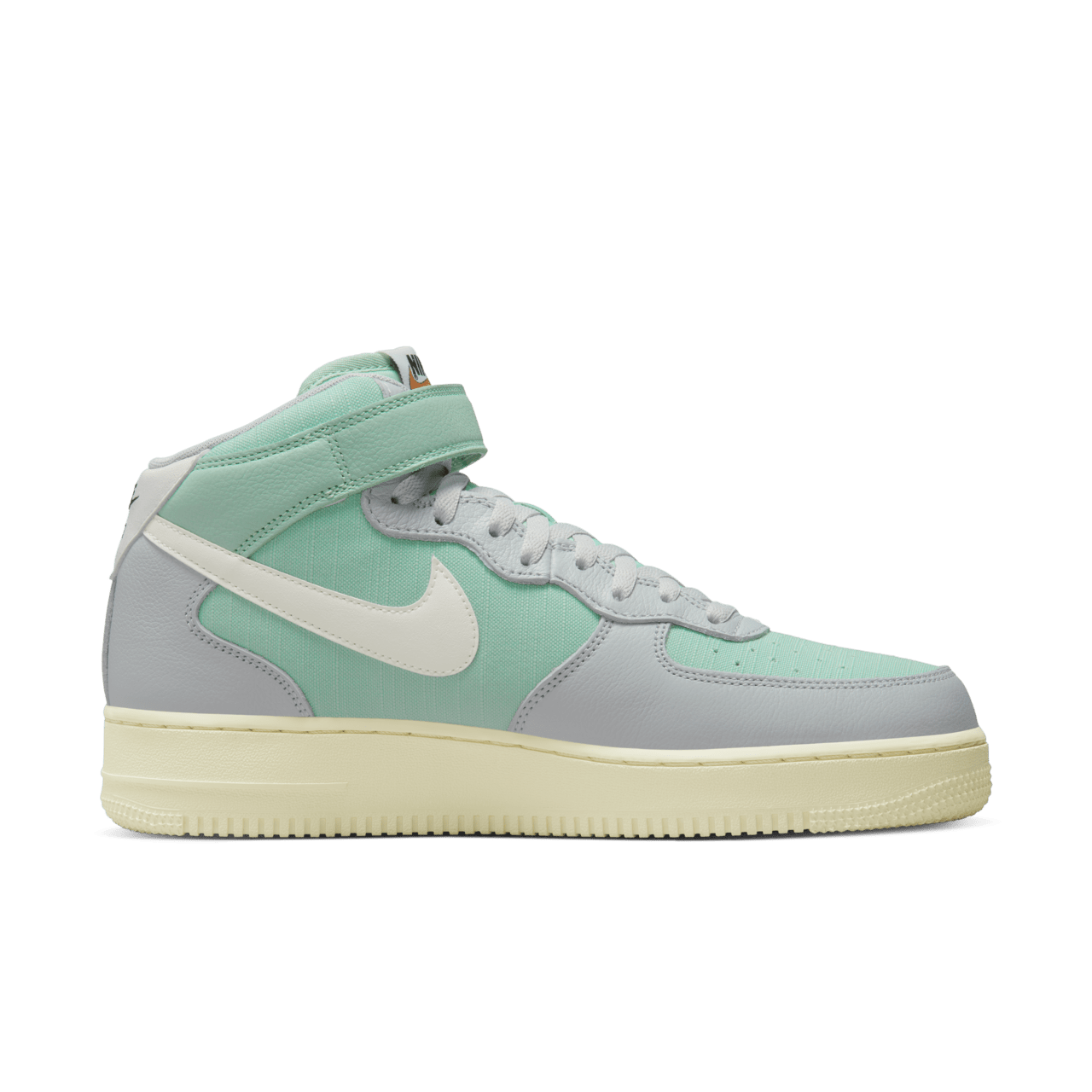 Fecha de lanzamiento del Air Force 1 Mid 07 Gris niebla y verde esmaltado DQ8766 002 Nike SNKRS