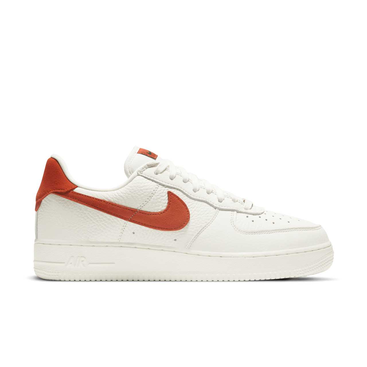 【NIKE公式】エア フォース 1 '07 クラフト 'Mantra Orange' (AF 1 '07 CRAFT / CV1755-100)