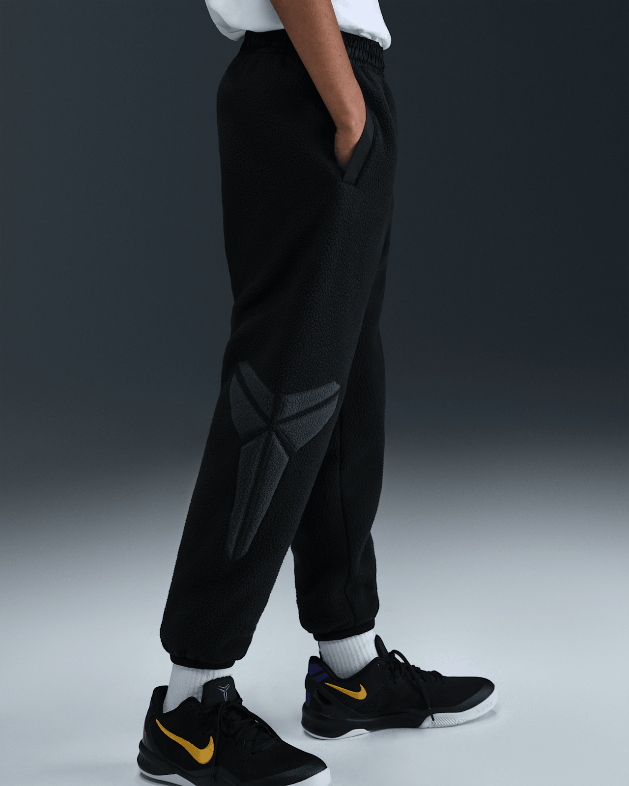 Kobe Big Kids' Winterized Basketball Pants Release Date