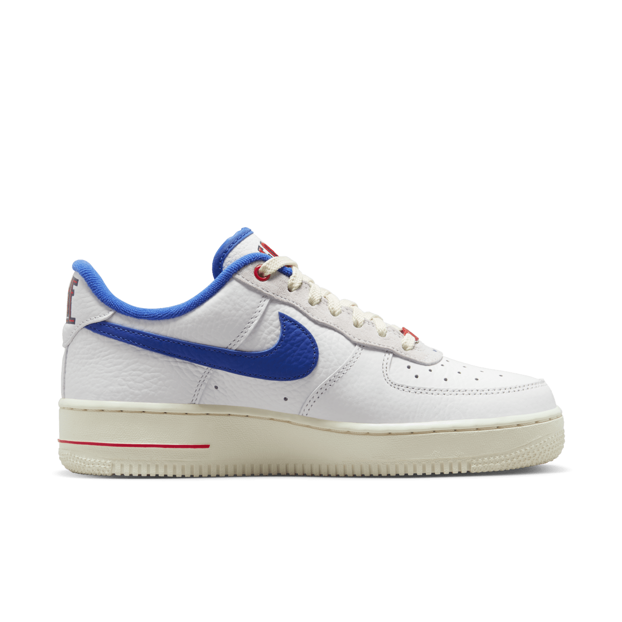 Fecha de lanzamiento del Air Force 1 '07 "University Blue and Summit White" para mujer (DR0148-100)