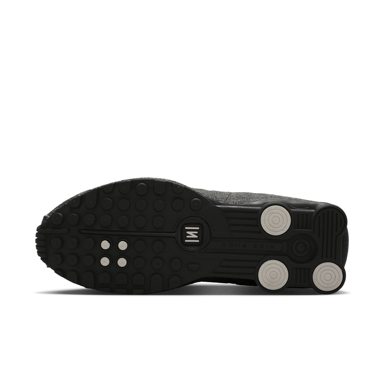 Lanceringsdato for Shox R4 "Black and Metallic Silver" (IO4544-002)