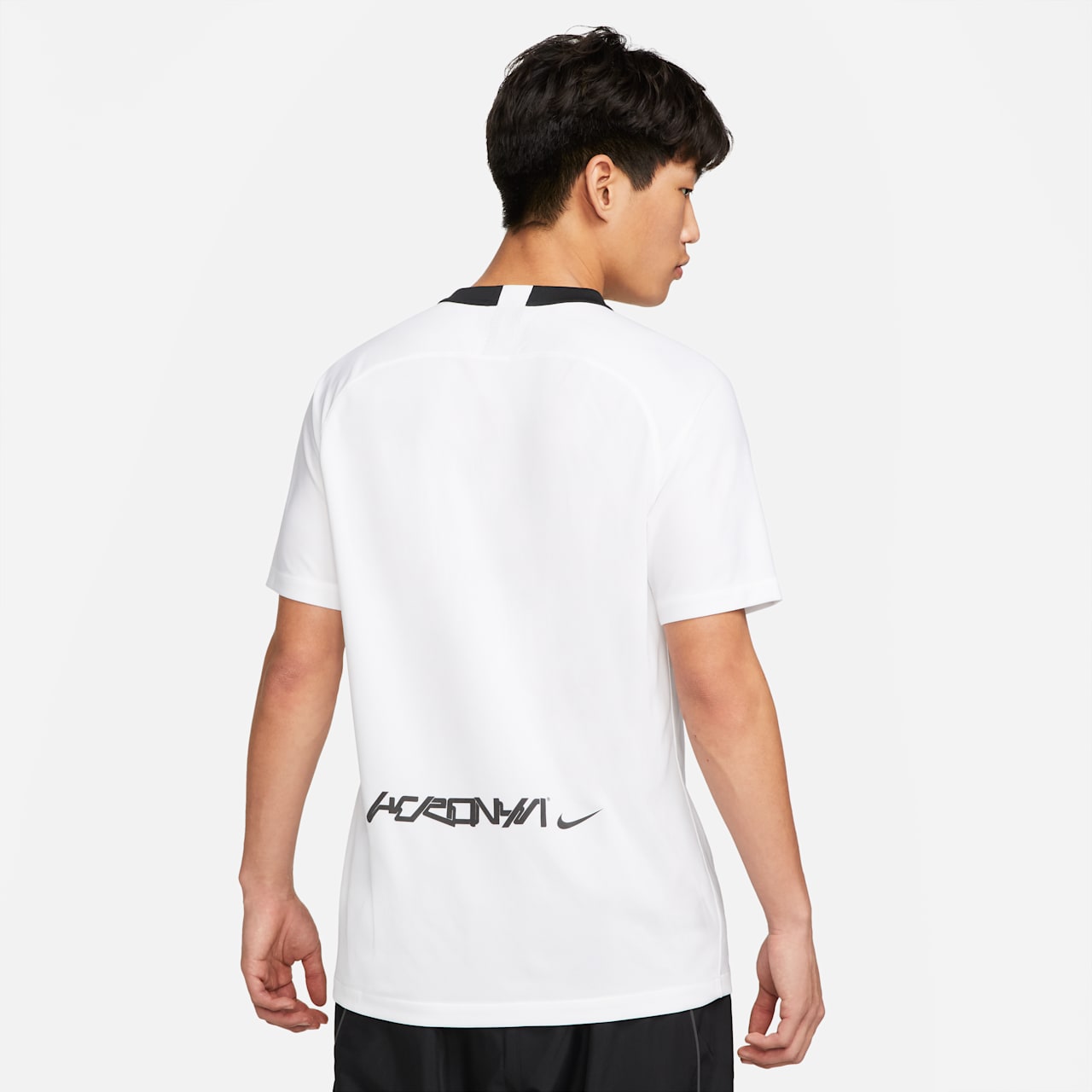 Fecha de lanzamiento de los jerseys Nike x ACRONYM® Stadium
