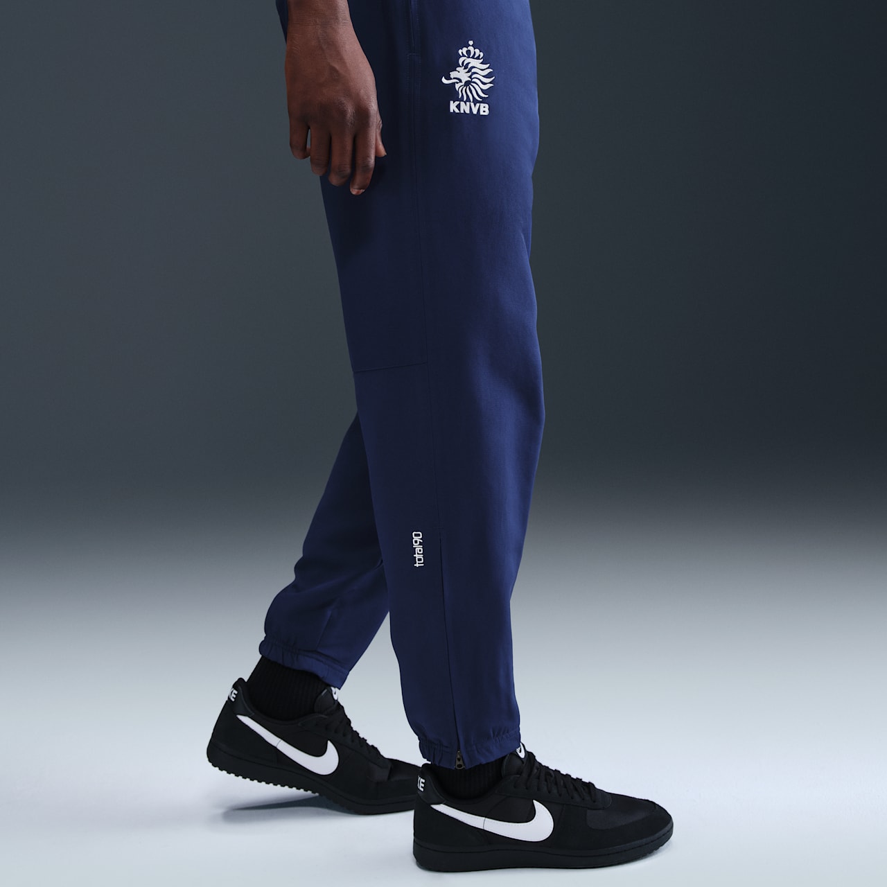 Netherlands 2004 토탈 90 Reissue Apparel Collection 출시일
