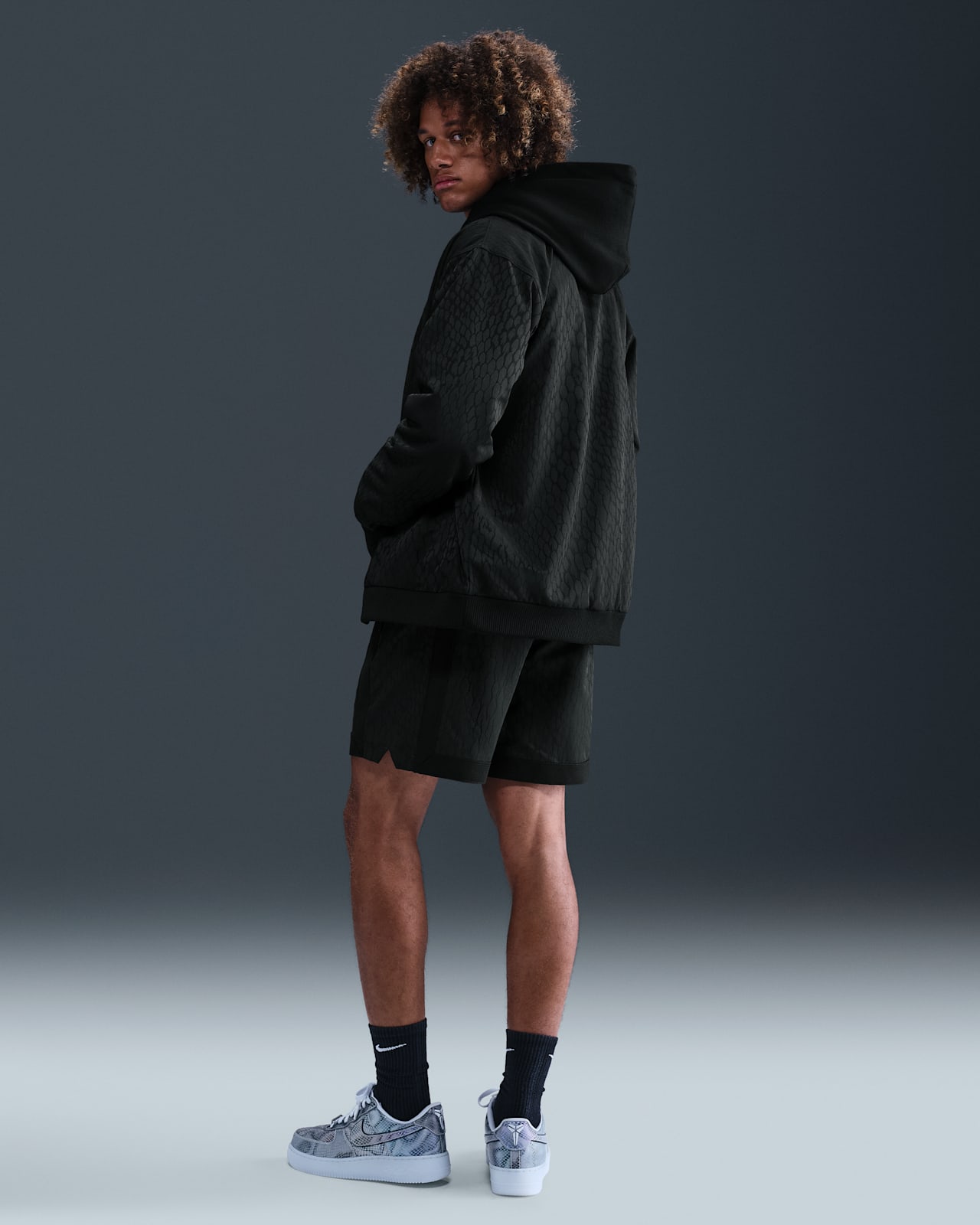 Kobe Lenticular kledingcollectie — releasedatum