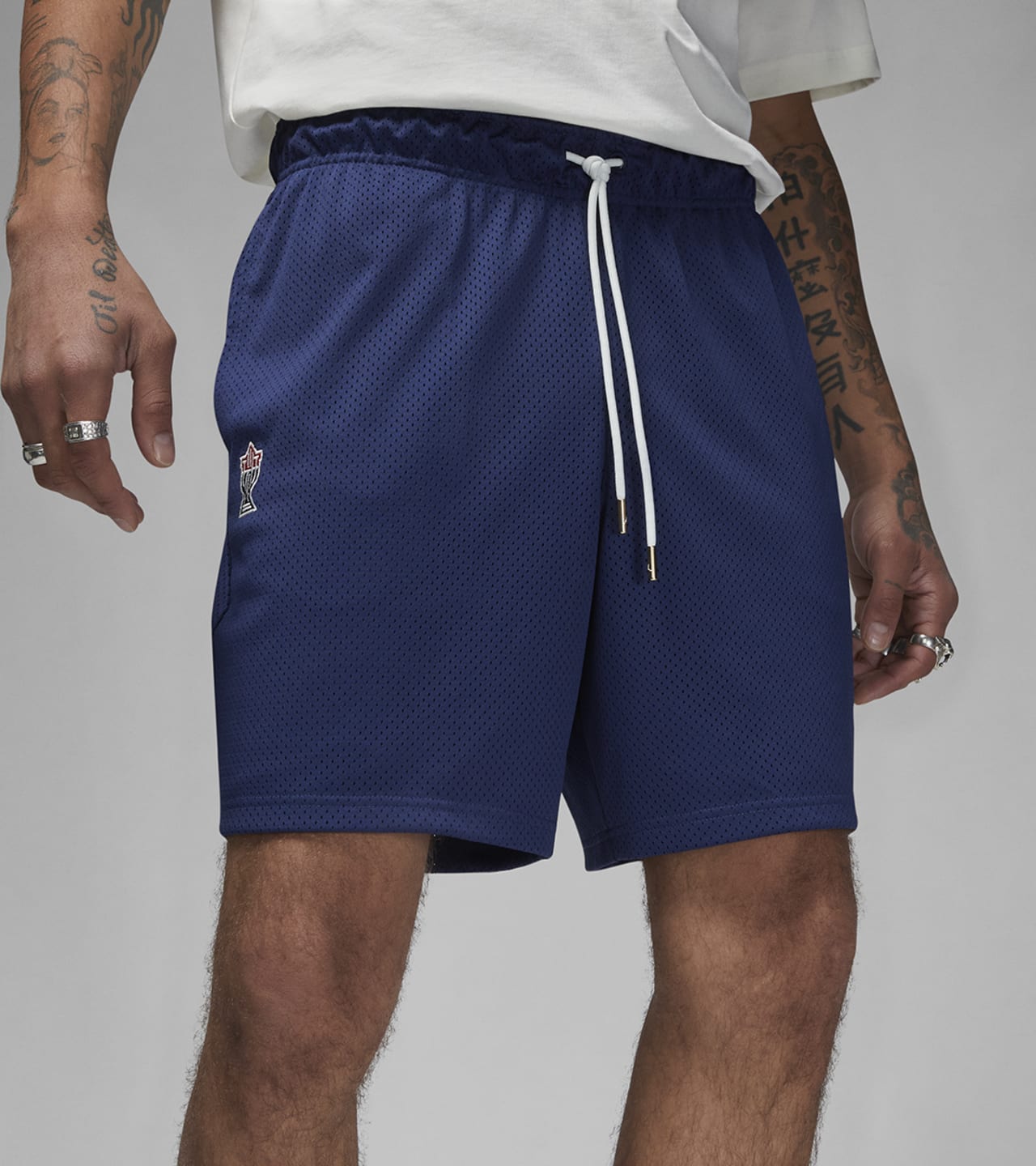 วันเปิดตัว Jordan x Trophy Room Apparel Collection