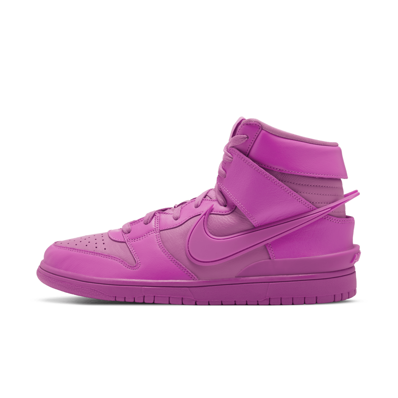 วันเปิดตัว Dunk High x AMBUSH “Cosmic Fuchsia”