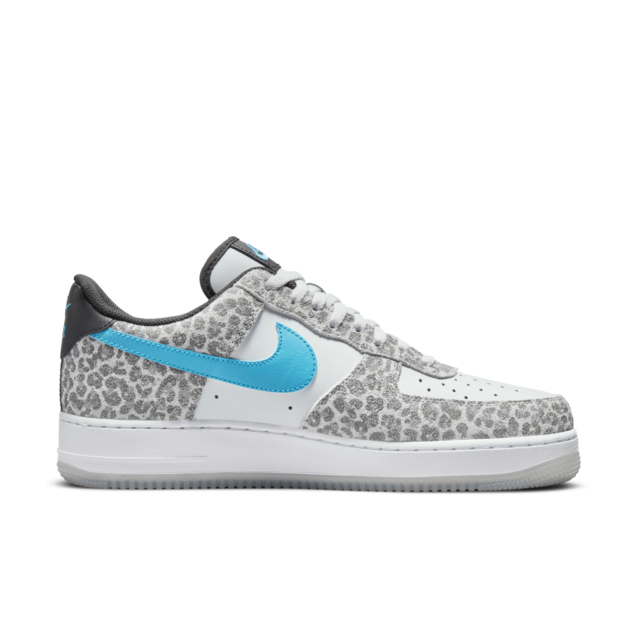 【NIKE公式】エア フォース 1 'Pure Platinum’ (DJ6192-001 / AF 1 '07 PRM ES)