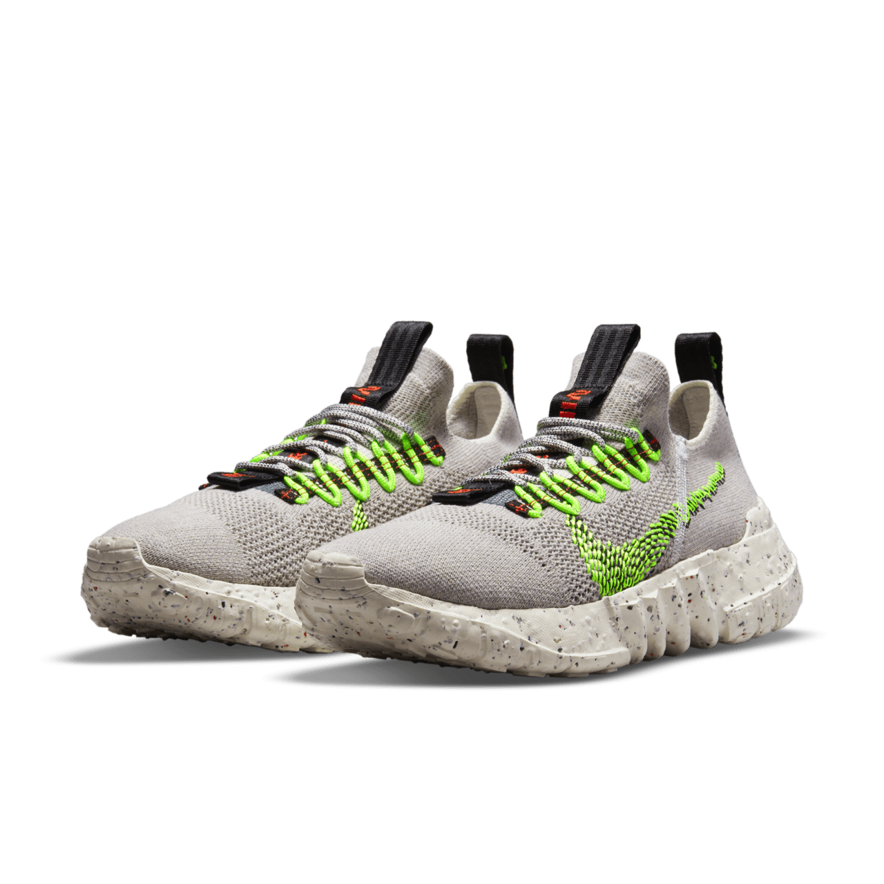 วันเปิดตัว Space Hippie 01 - Electric Green “This is Trash”