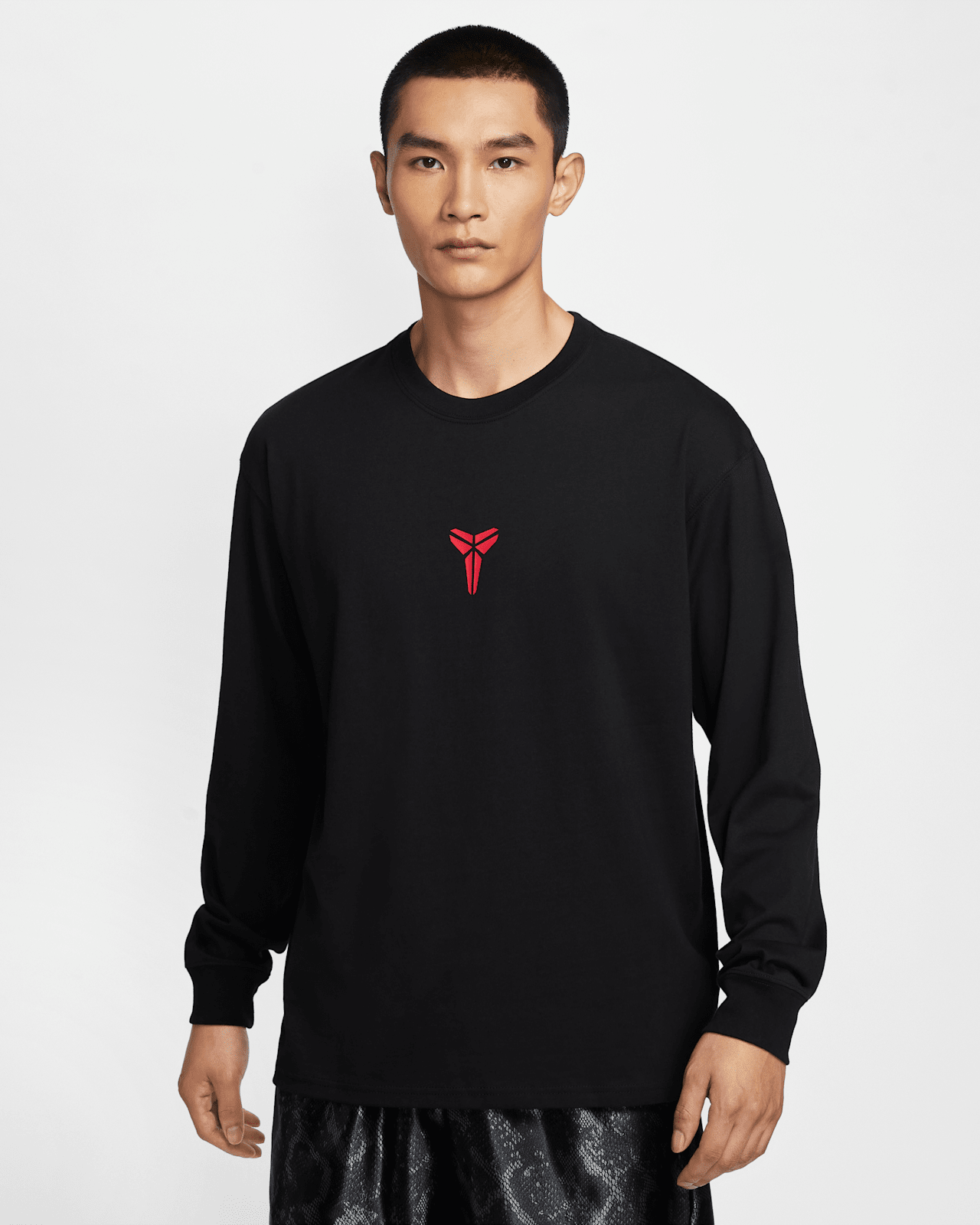 코비 "Year of Mamba" Apparel Collection 출시일