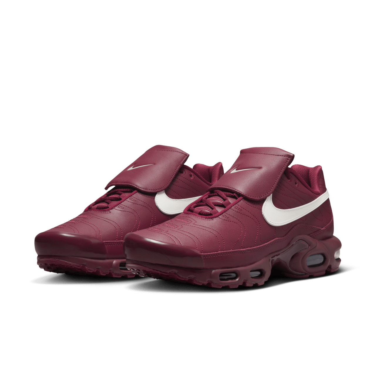 วันเปิดตัว Air Max Plus TNPO "Team Red and Sail" (HM5654-600)