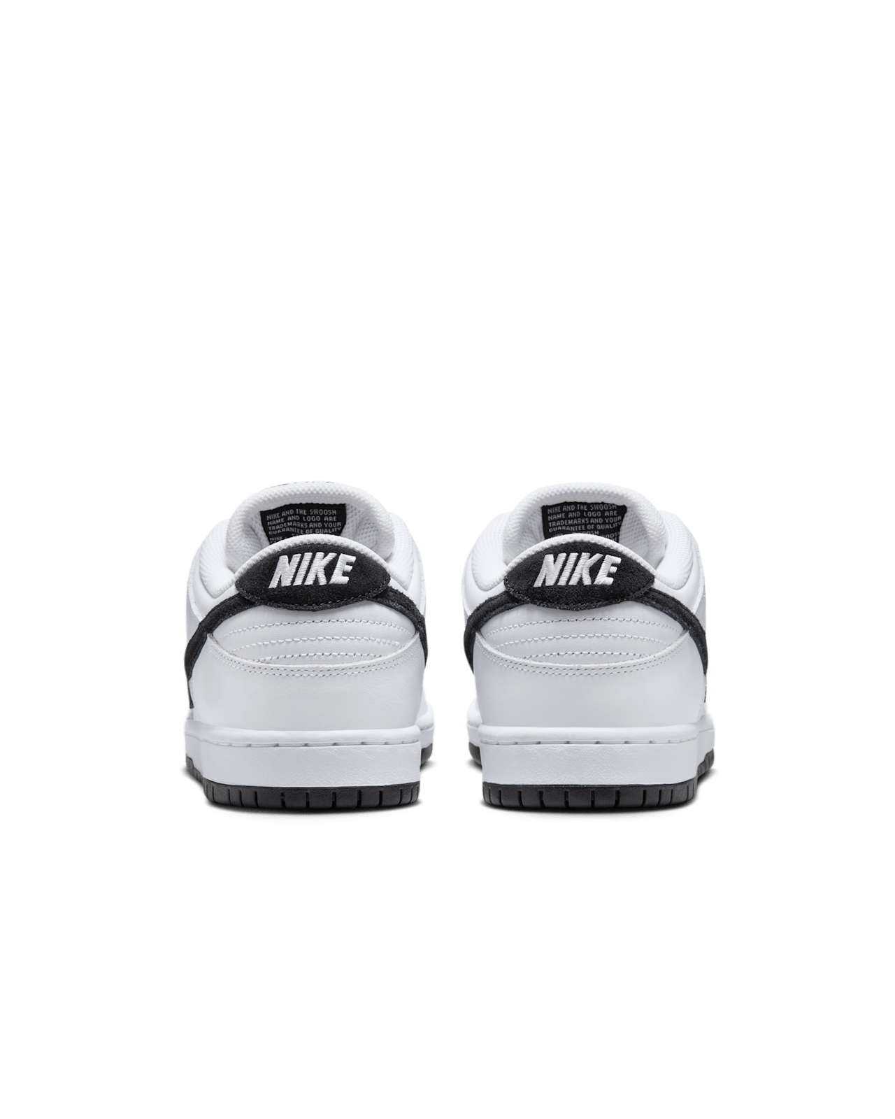 Data de llançament de les Nike SB Dunk Low Pro "White and Black" (HF3704-100)