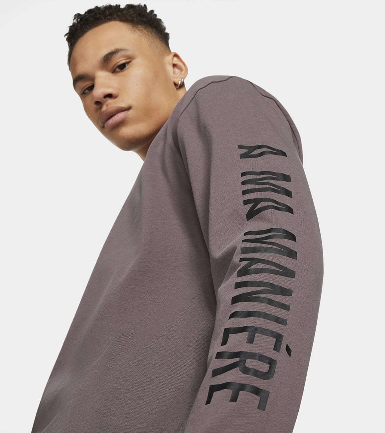 วันเปิดตัวJordan x A Ma Maniére Apparel Collection