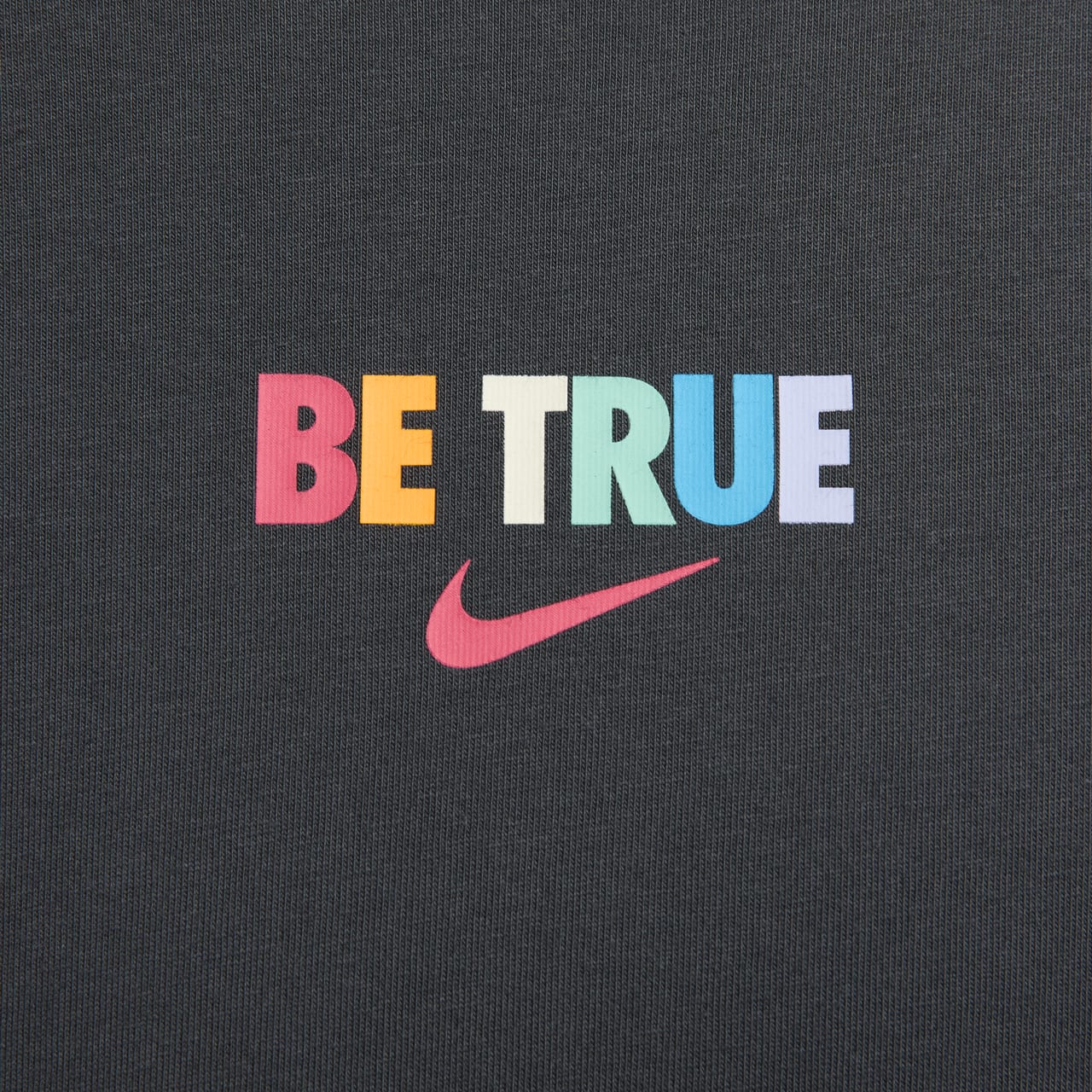 Colección de Ropa Be True 2023