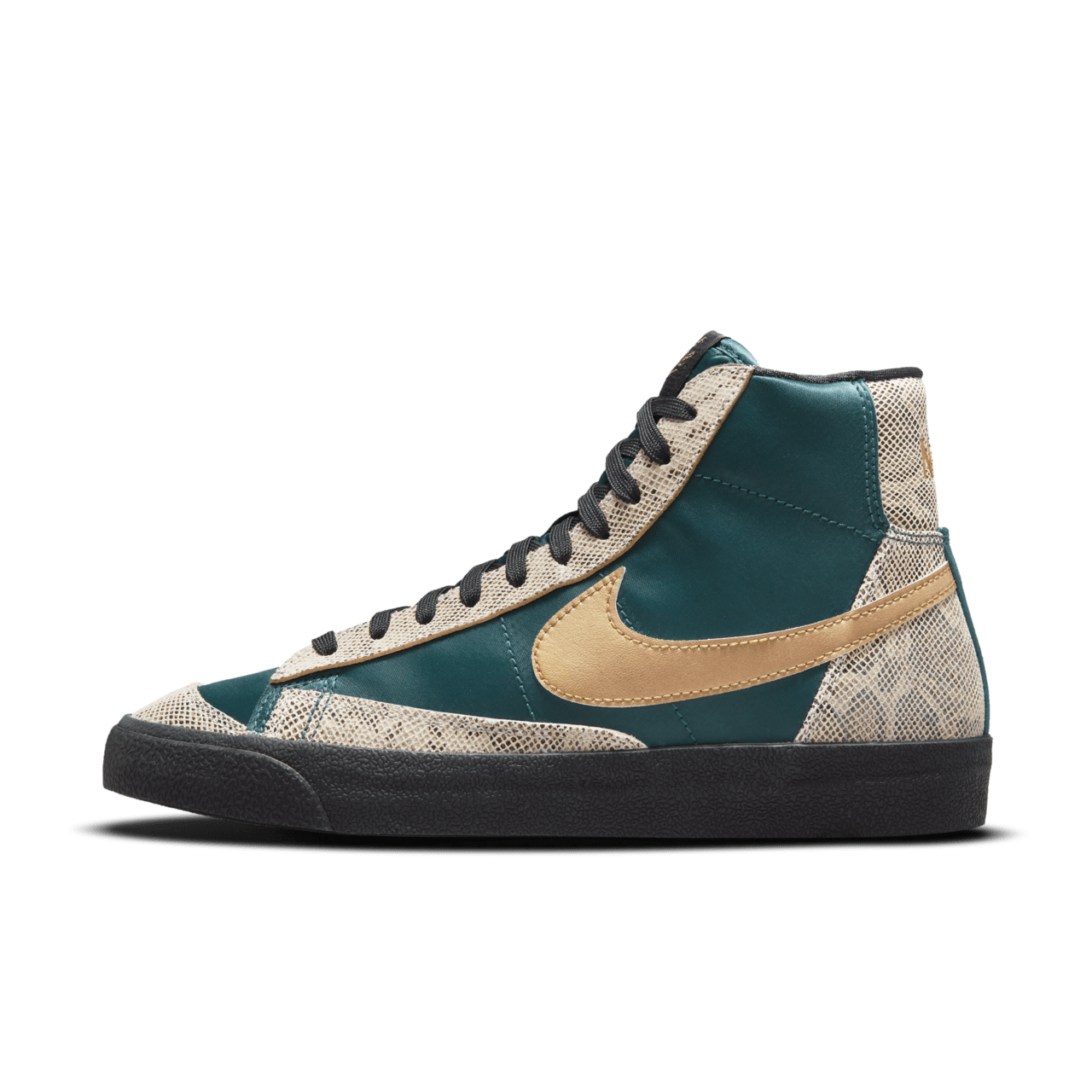 【NIKE公式】レディース ブレーザー MID 'Lucha Libre' (DM6176-393 / W BLAZER MID '77 LCHA)