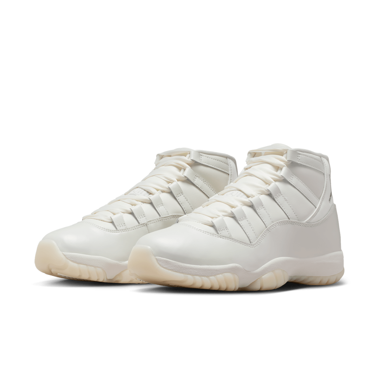 Women's Air Jordan 11 'Pearl' (AR0715-110)