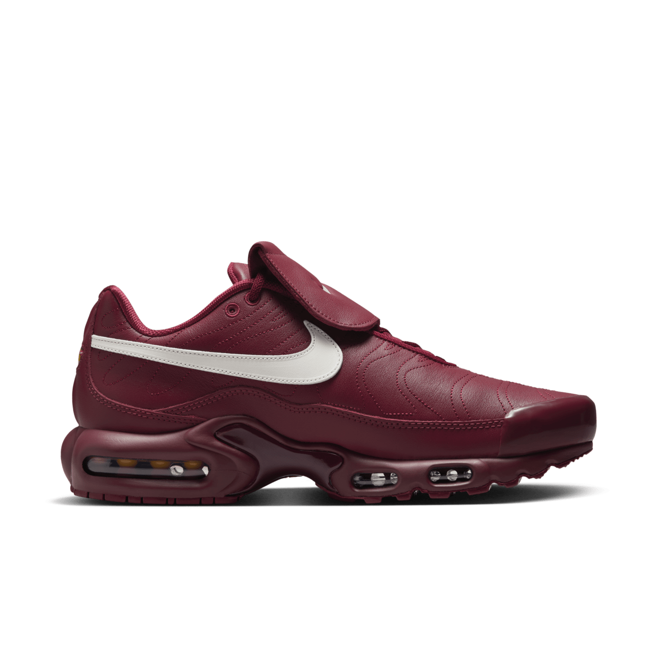 วันเปิดตัว Air Max Plus TNPO "Team Red and Sail" (HM5654-600)