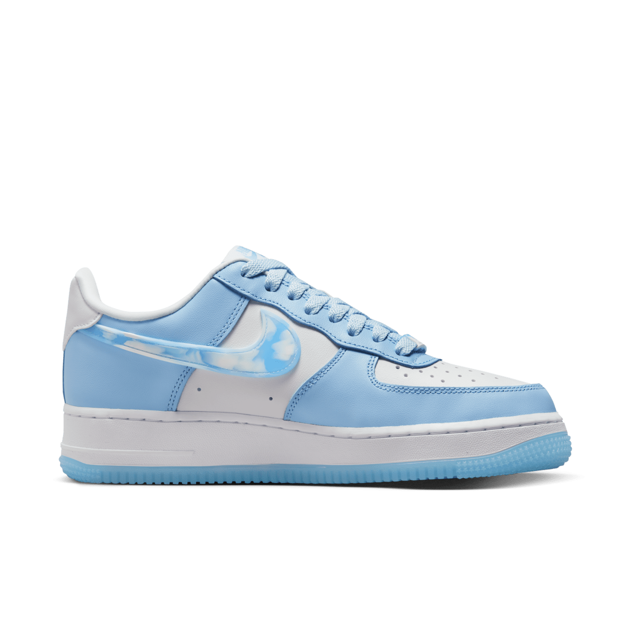 【NIKE公式】レディース エア フォース 1 '07 LX 'Celestine Blue' (DX2937-100 / WOMEN'S AF 1 '07 LX)