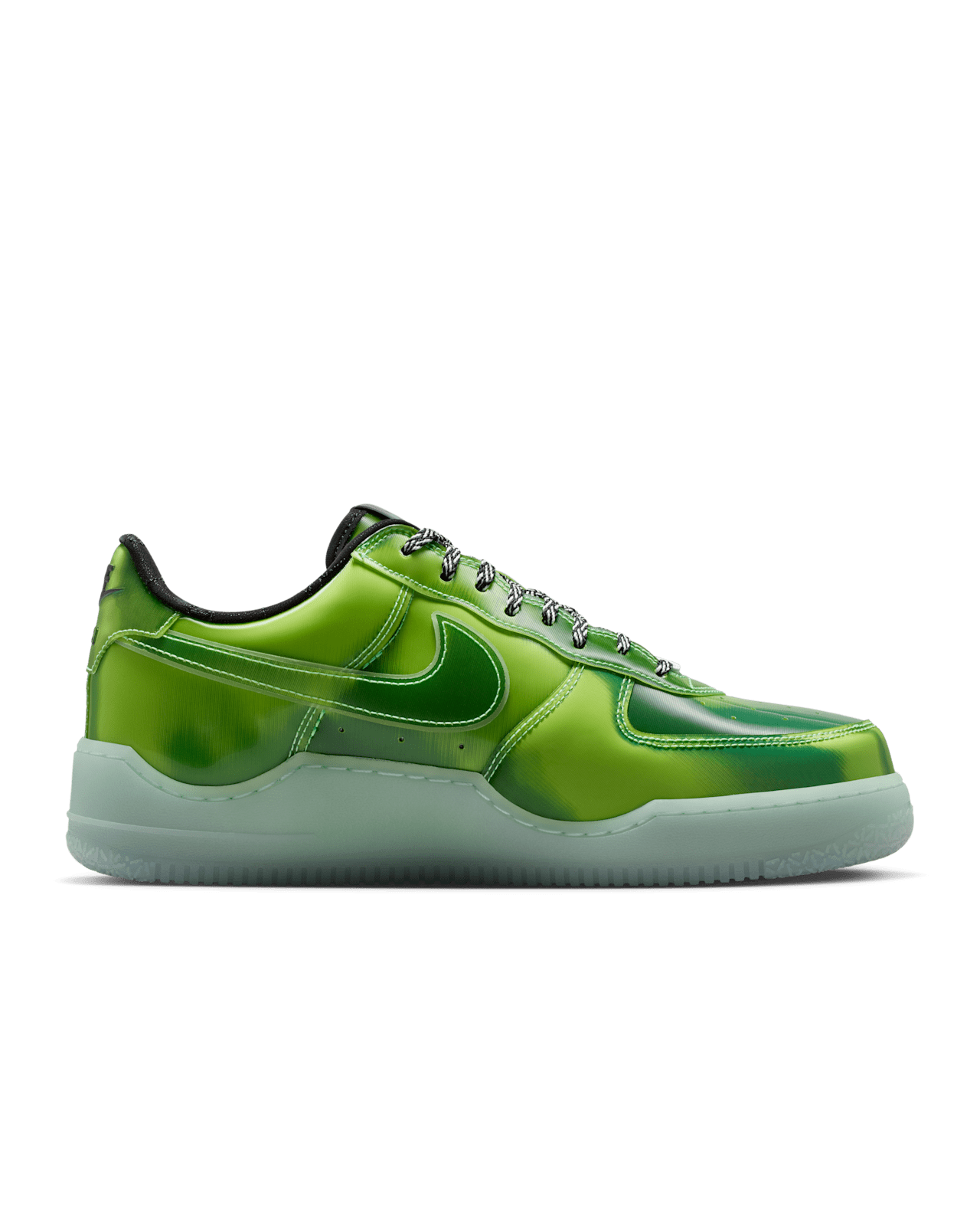 Fecha de lanzamiento de los Air Force 1 x LeBron "Voltage Green" (IQ5368-300)