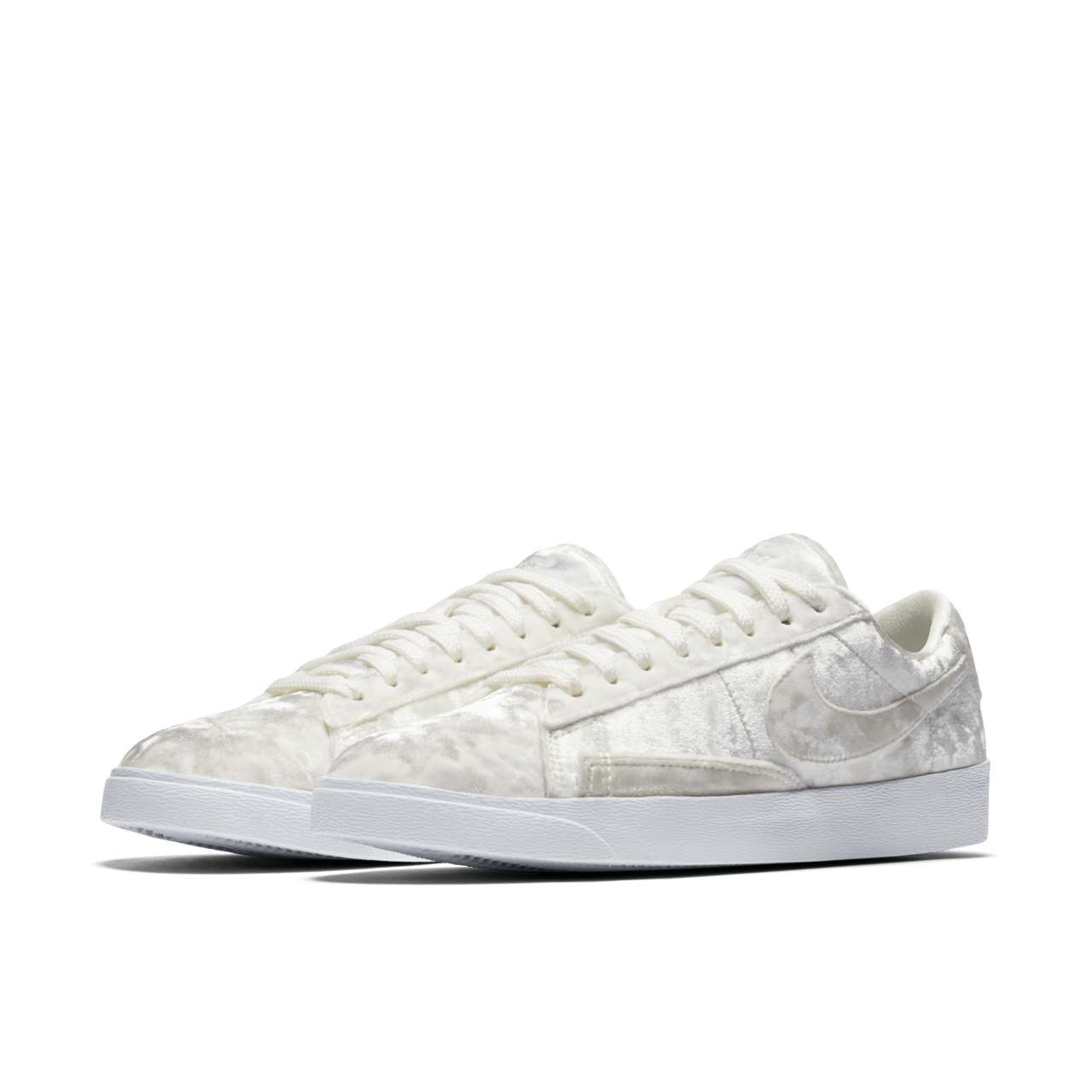 Nike blazer low lx best sale