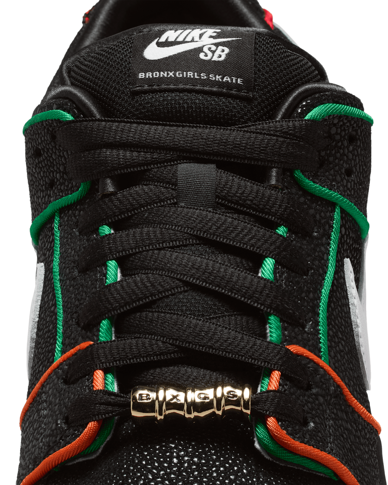 Nike SB Dunk Low Pro x Bronx Girls Skate "Black and Challenge Red" (HV1664-001) – Erscheinungsdatum