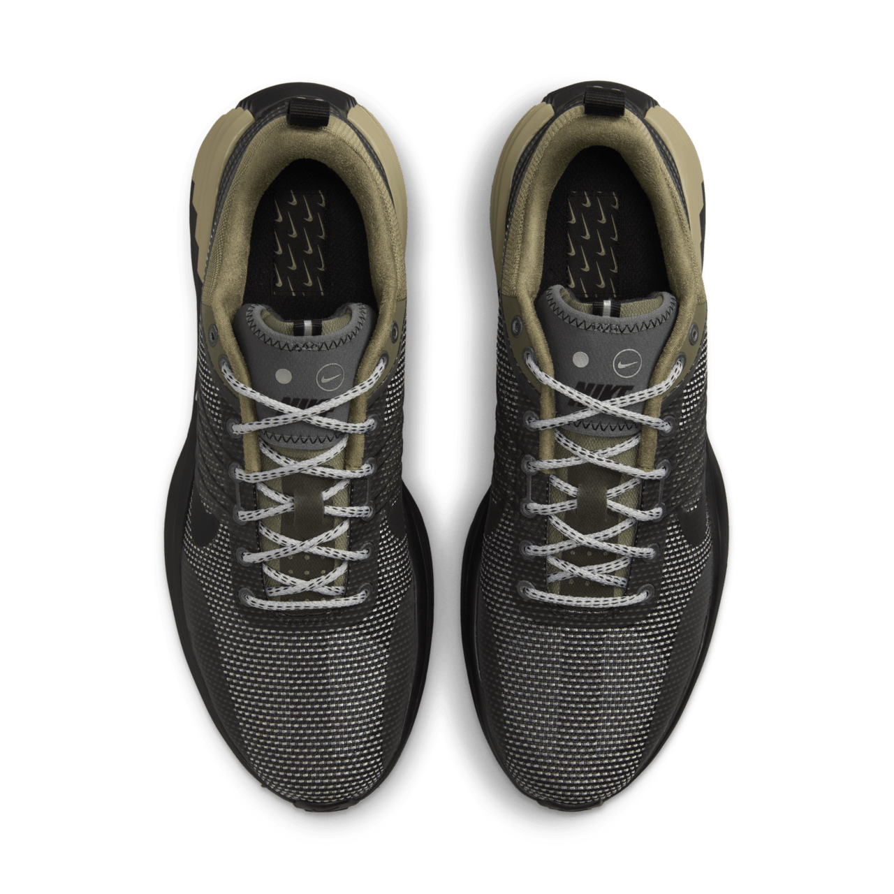 【NIKE公式】ルナ ローム 'Black and Medium Olive' (FZ8116-201 / NIKE LUNAR ROAM SE)