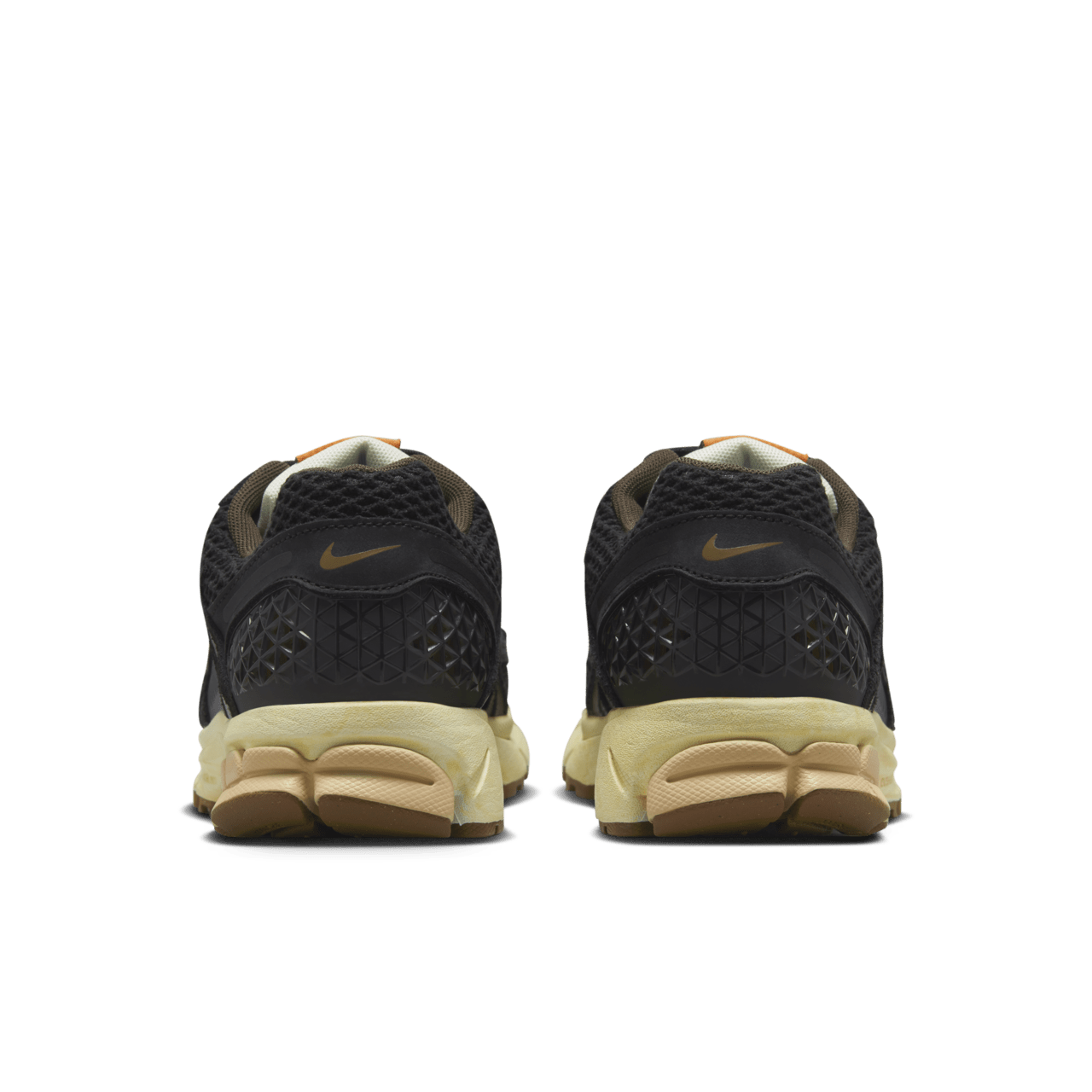 우먼스 줌 보메로 5 'Black'(FD0533-010) 출시일