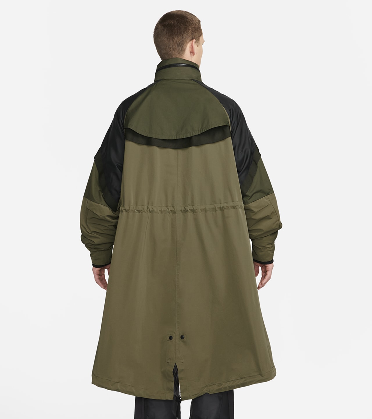 วันเปิดตัว Nike x sacai Apparel Collection