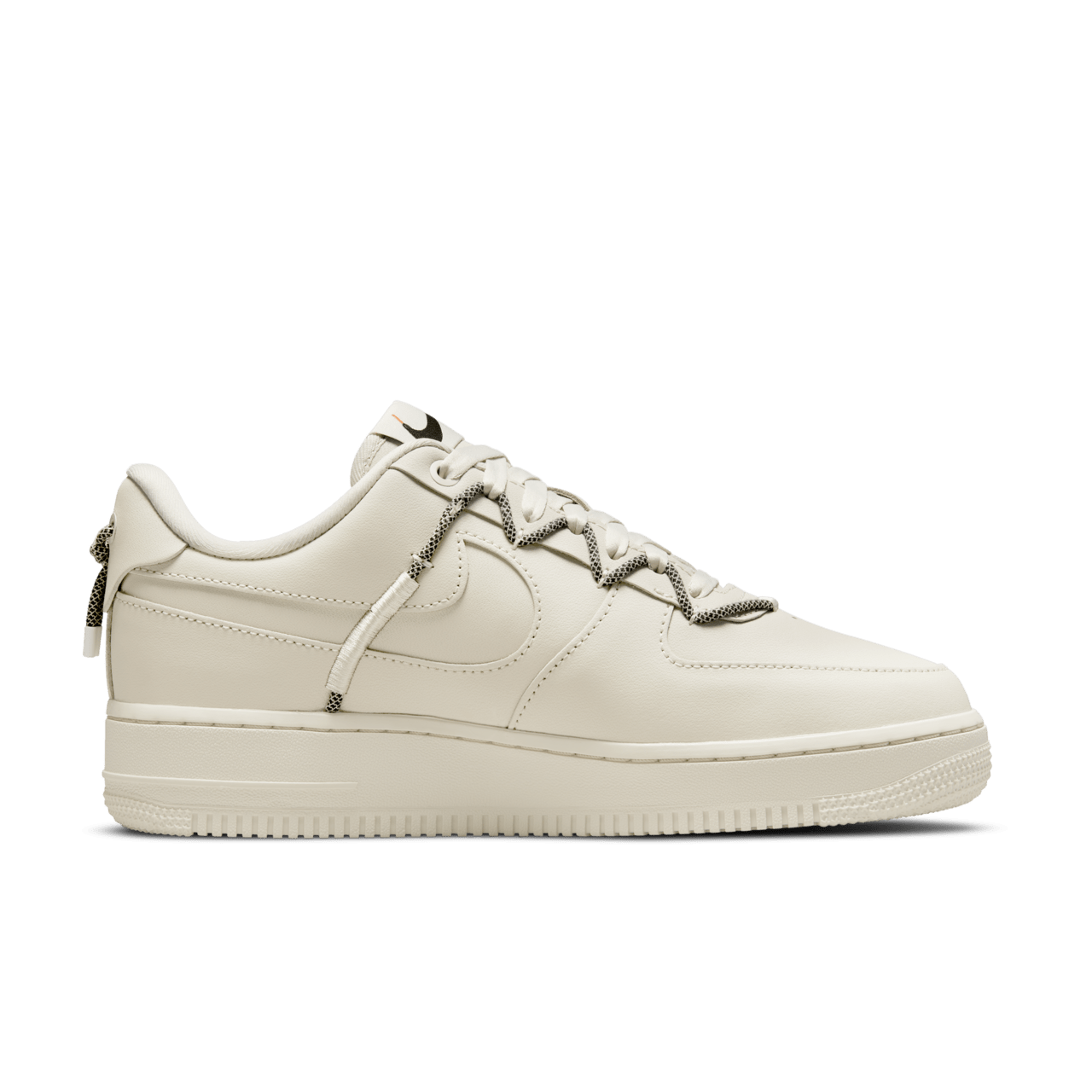 【NIKE公式】レディース エア フォース 1 'Light Orewood Brown' (DH4408-102 / WMNS AF 1 '07 LX)