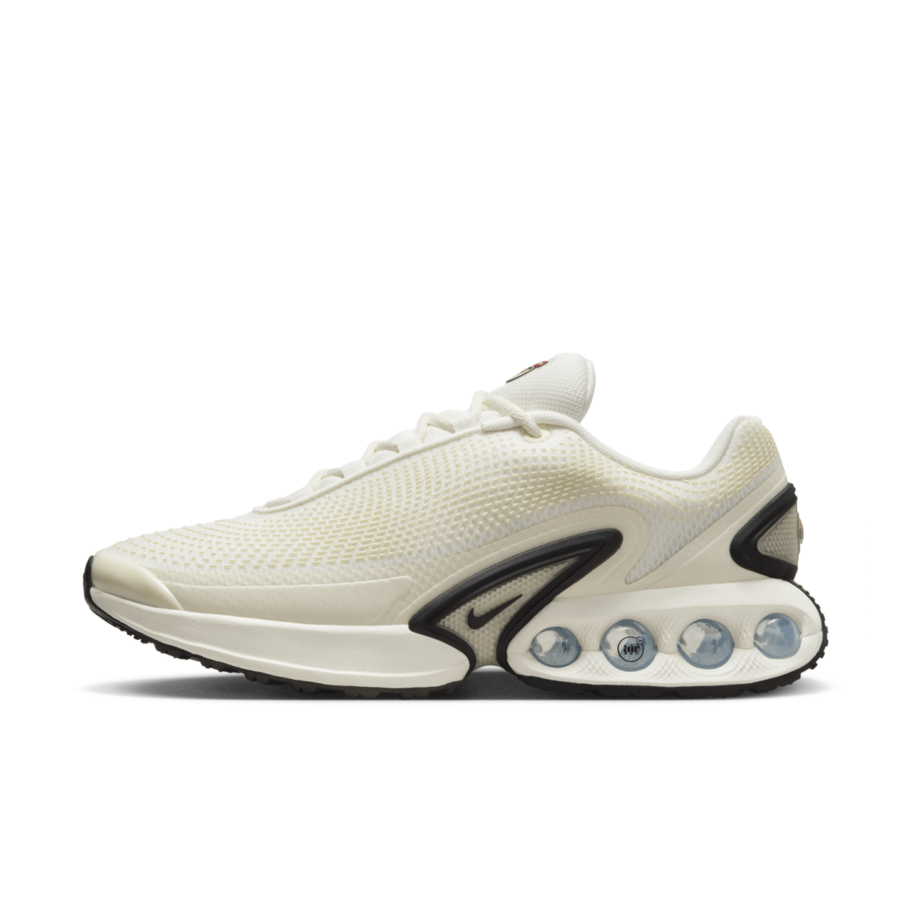 Date de sortie de la Nike Air Max Dn « Sail and Coconut Milk » (DV3337-100)