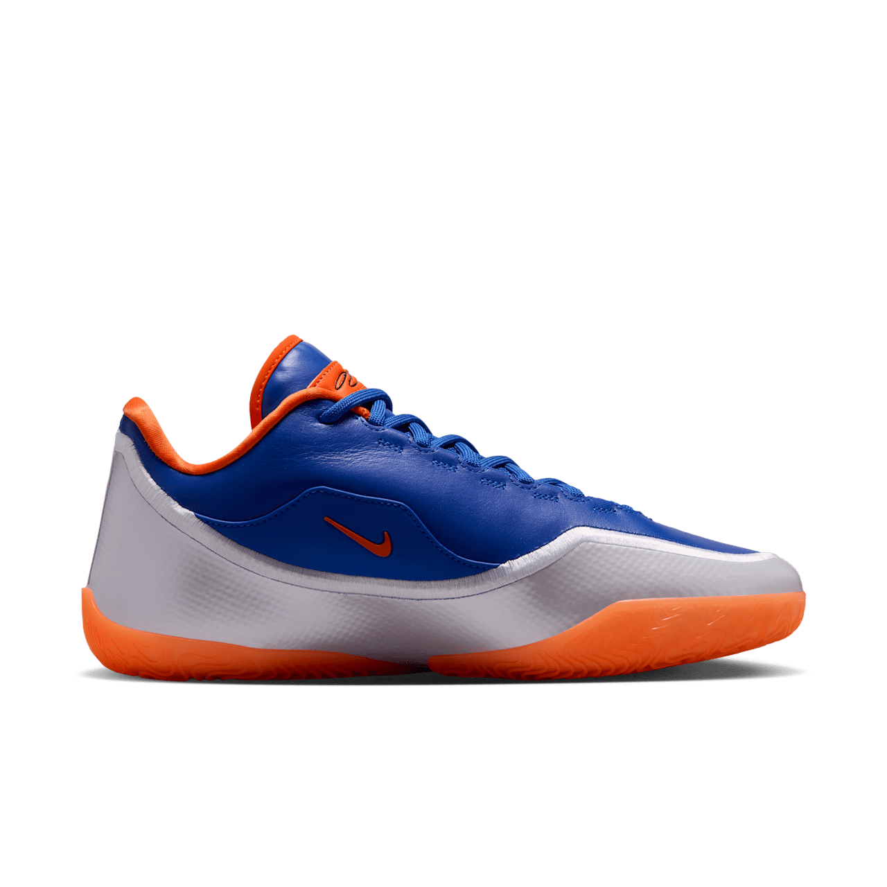 Date de sortie de la LeBron XXIII Hardwood Classics "Game Royal and Safety Orange" (IM5125-400)