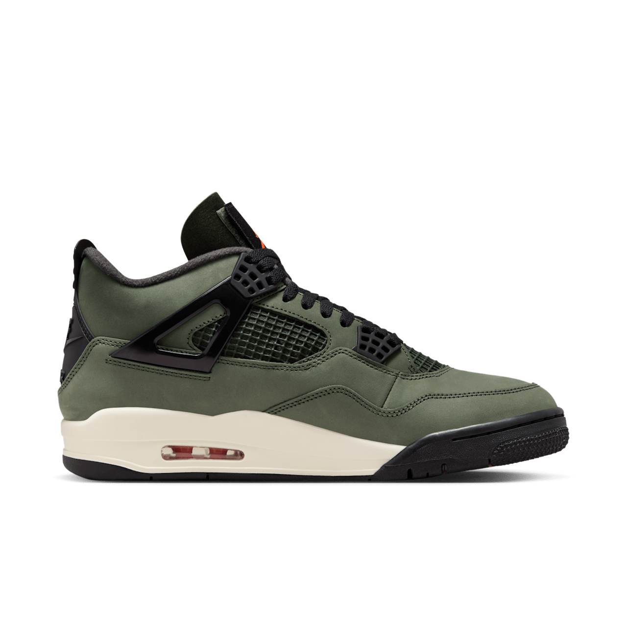 Fecha de lanzamiento de los Air Jordan 4 x UNDEFEATED "Deep Green and Clementine" (IB1519-200)