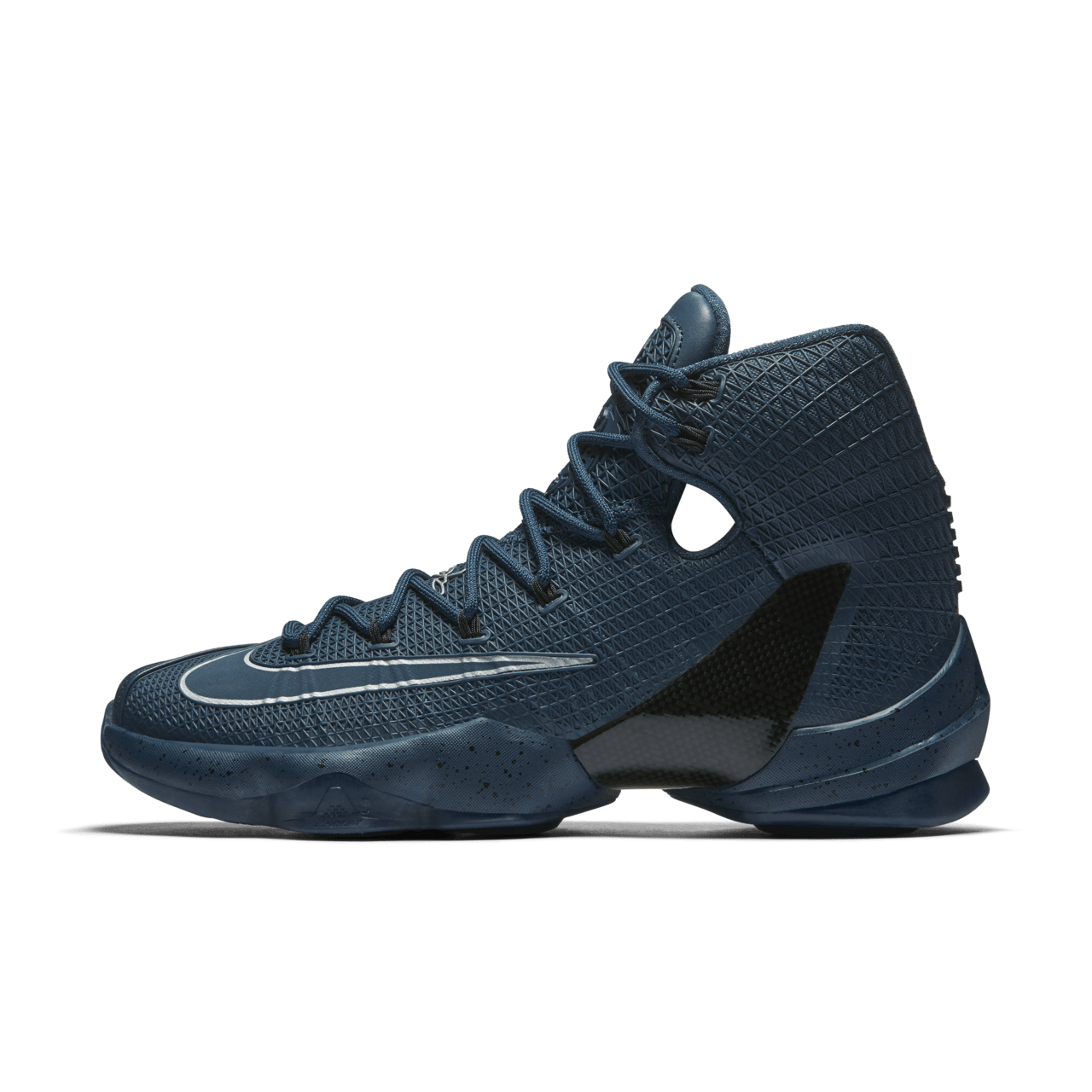 Lebron soldier elite hotsell