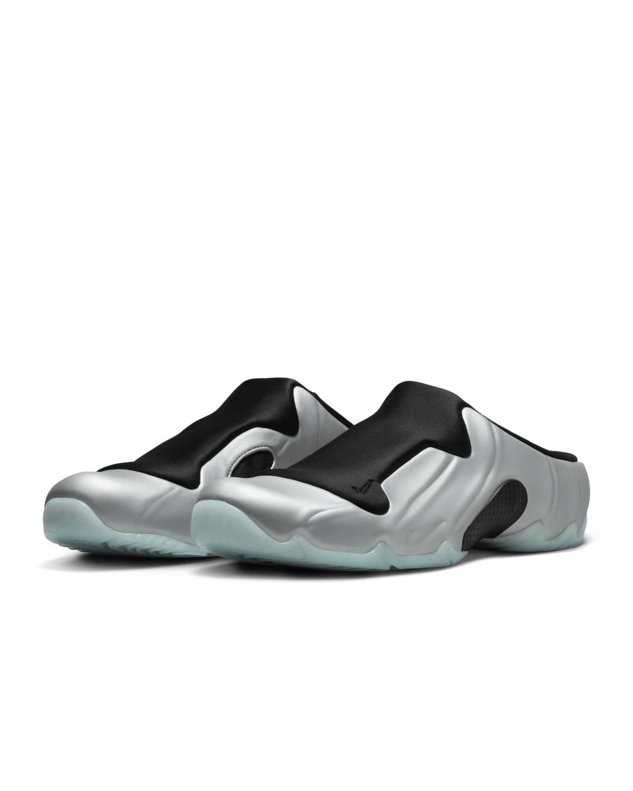 Clogposite "Chrome and Black" (FQ8257-002) – Data del lancio