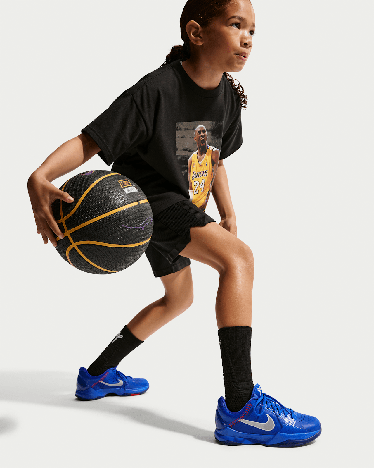 Fecha de lanzamiento de las Kobe 5 Protro "Hyper Royal" (IO6256-400)