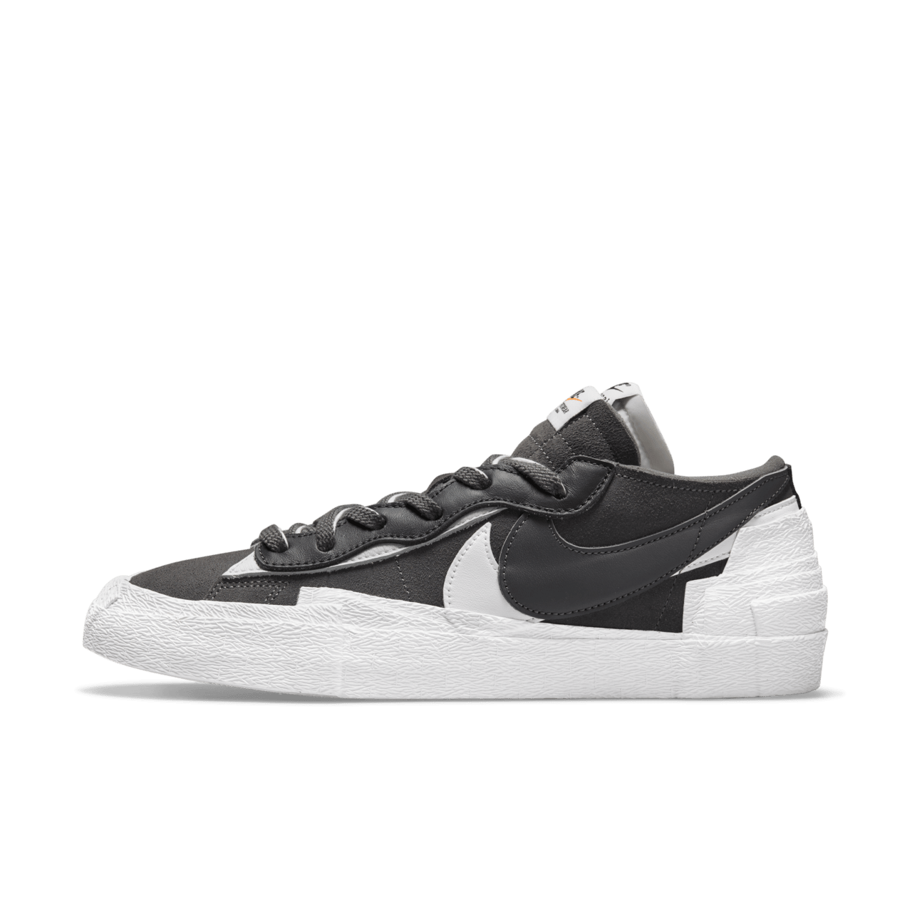 Fecha de lanzamiento del Blazer Low x sacai "Iron Grey"
