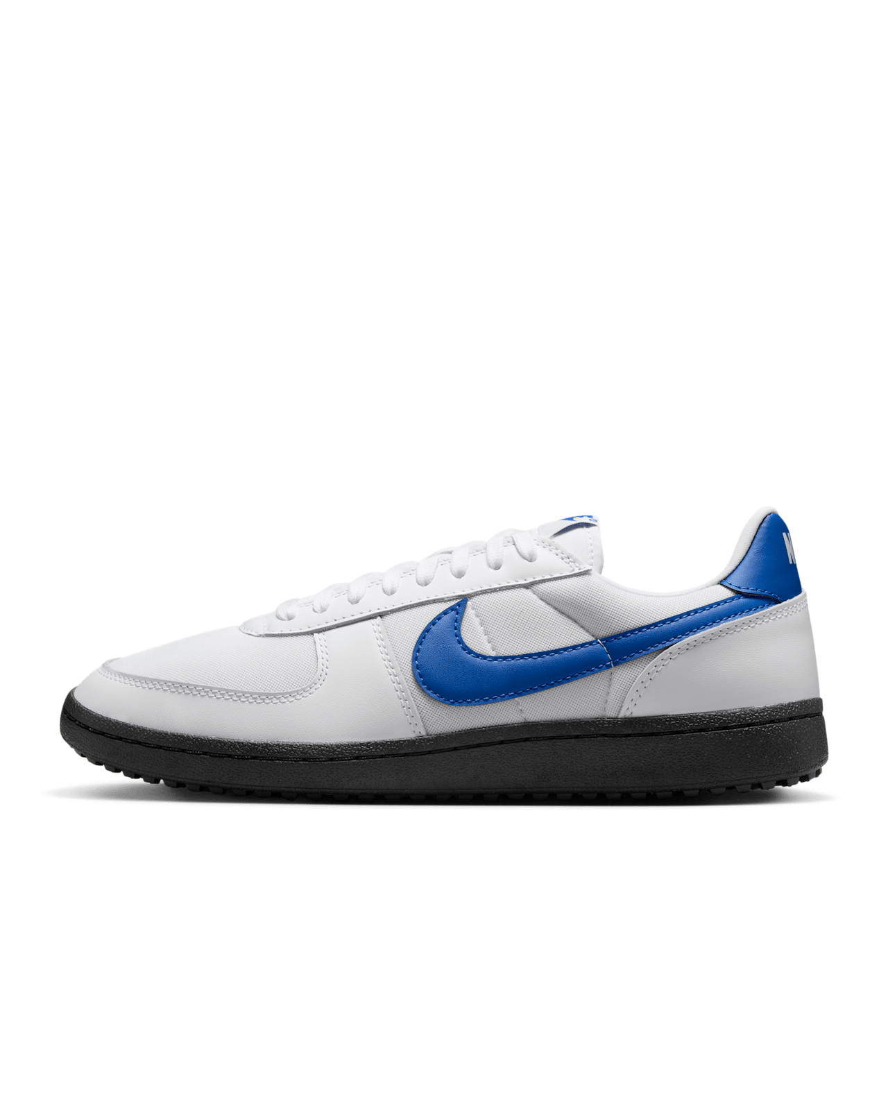 【NIKE公式】フィールド ジェネラル '82 'White and Varsity Royal' (HM5685-100 / NIKE FIELD GENERAL 82 SP)