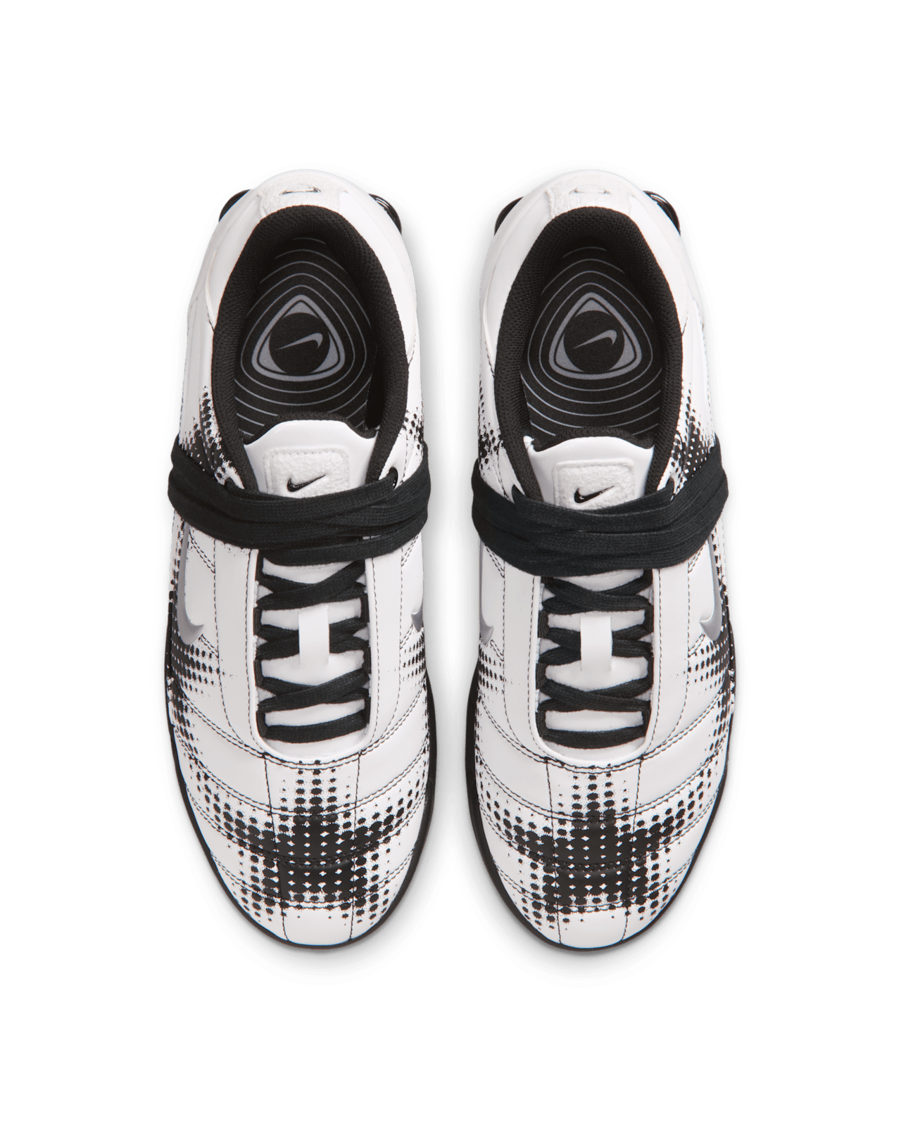 우먼스 토탈 90 샥스 마지아 'White and Black'(IR8176-100) 출시일