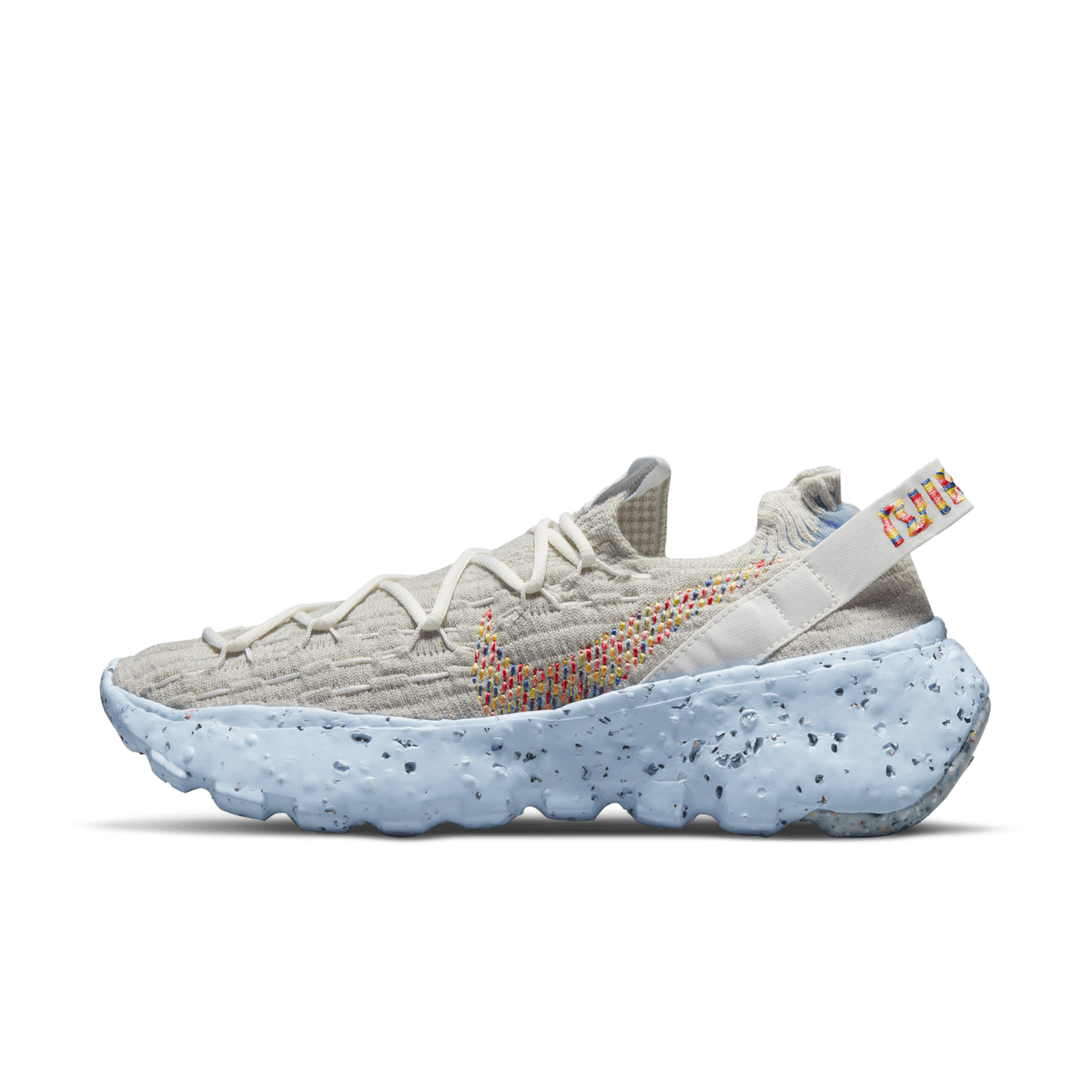 NIKE公式】レディース スペースヒッピー 04 - フォトンダスト 'This is Trash' (CD3476-102 / WOMEN'S SPACE  HIPPIE 04). Nike SNKRS