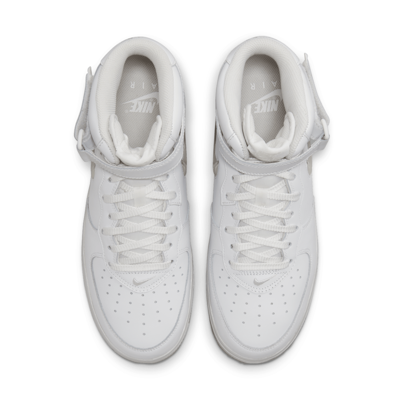 Air Force 1 中筒鞋 '07 'Color of the Month' (DZ2672-101) 發售日期