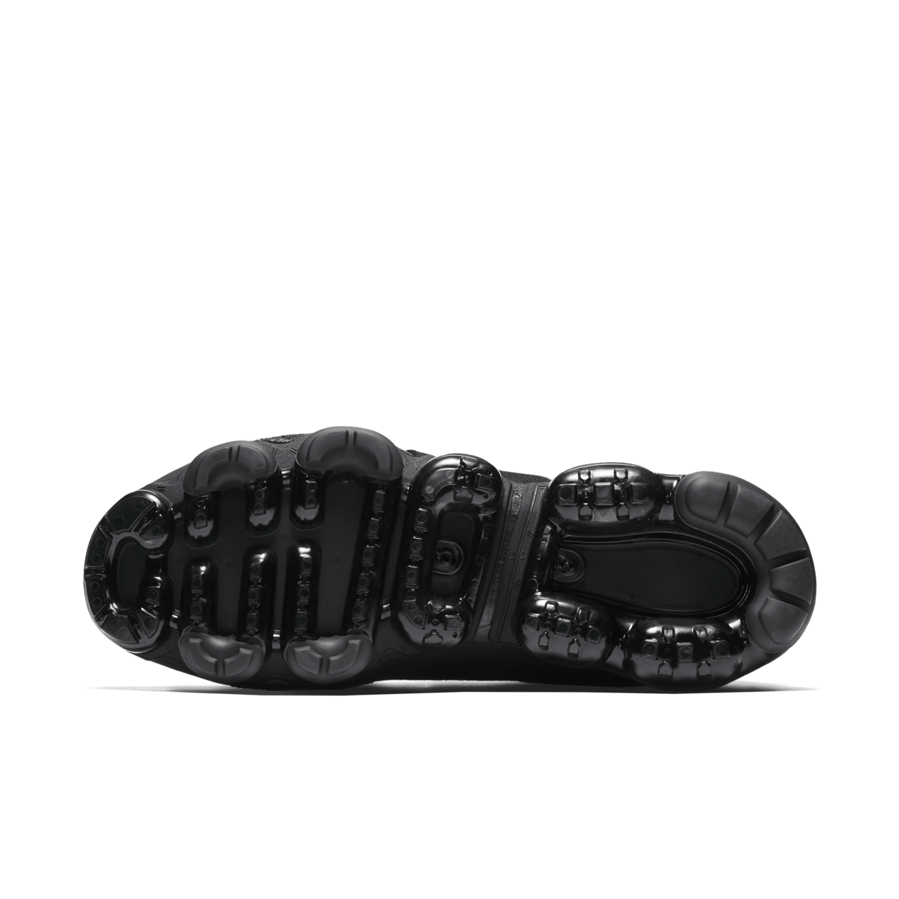 Nike Air VaporMax Moc Triple Noir Release Date. Nike SNKRS