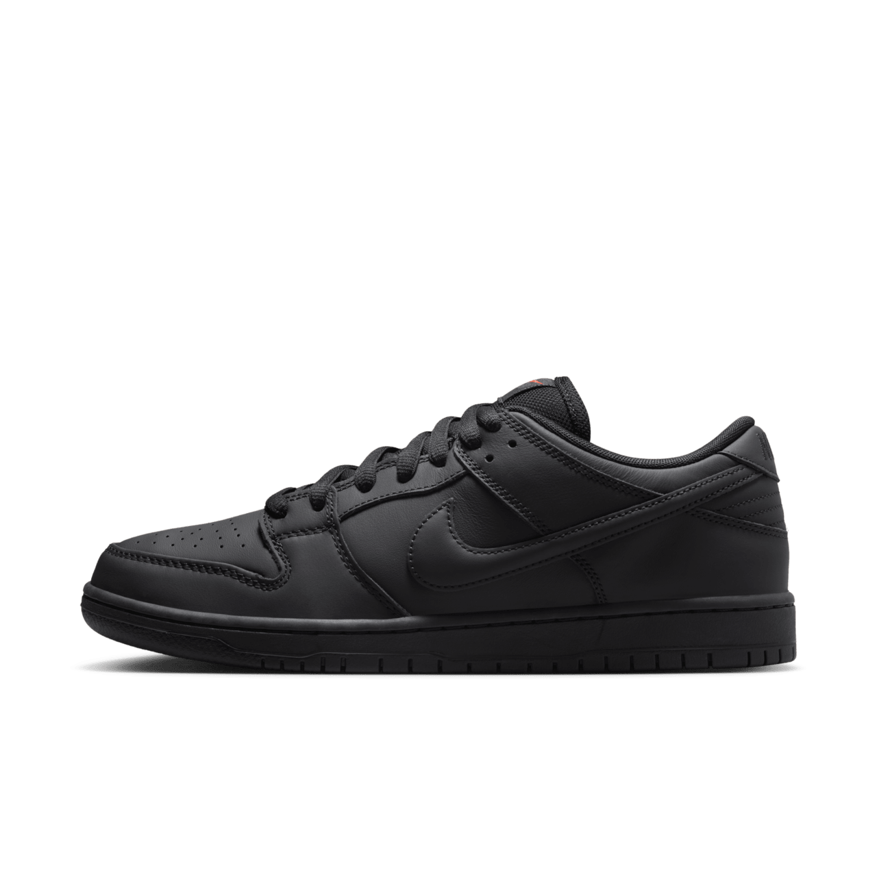 Fecha de lanzamiento de Nike SB Dunk Low - Triple Black (FJ1674-001)