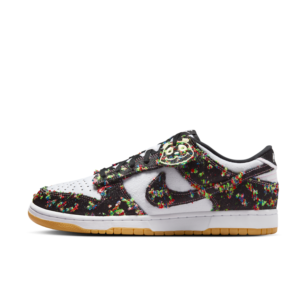 Fecha de lanzamiento de los Dunk Low "White and Gum Yellow" (IB2263-100)