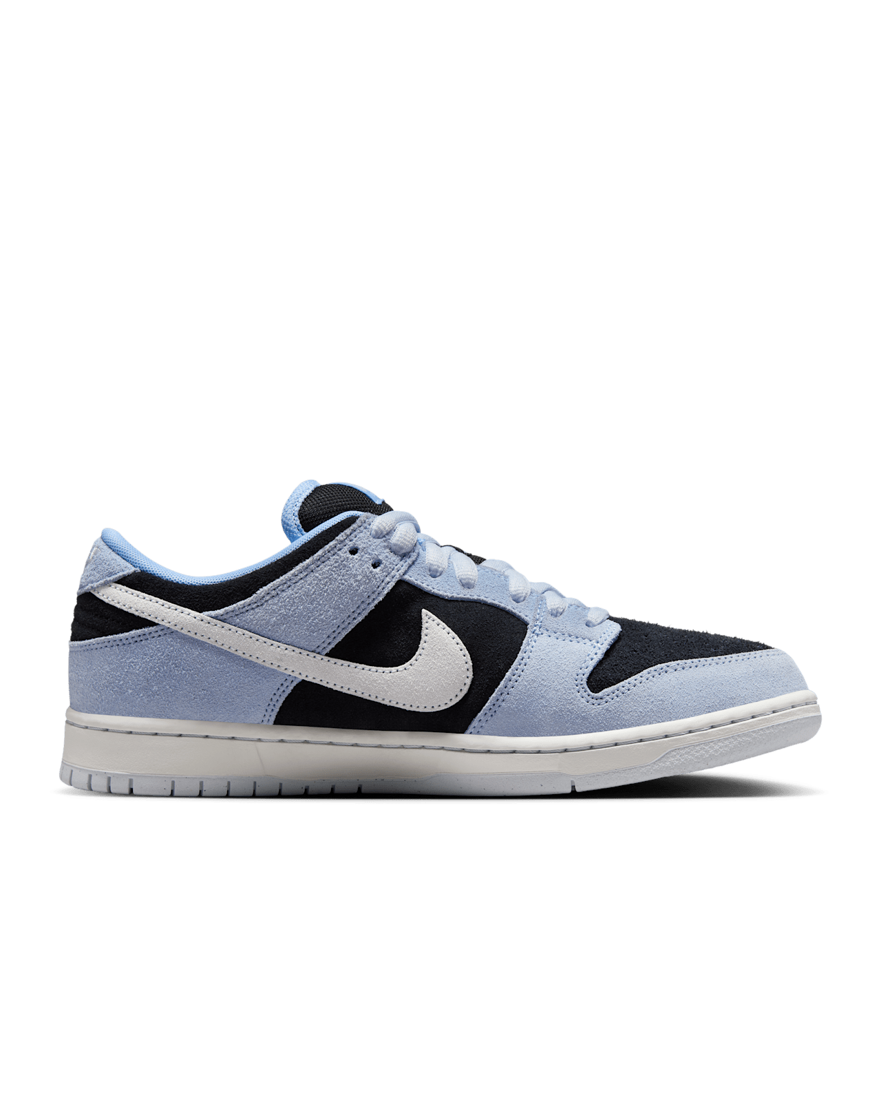 Ημερομηνία κυκλοφορίας του Nike SB Dunk Low Pro "Black and Aluminum" (HF3063-400)